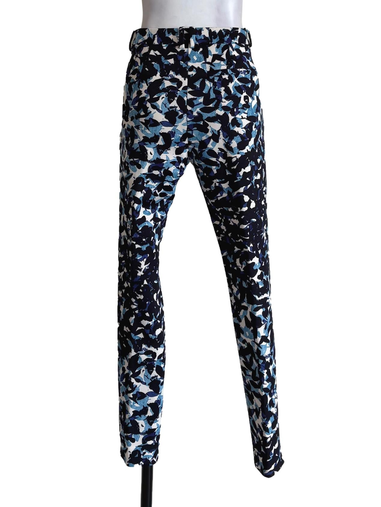 Blue Leaf Print Skinny Pants