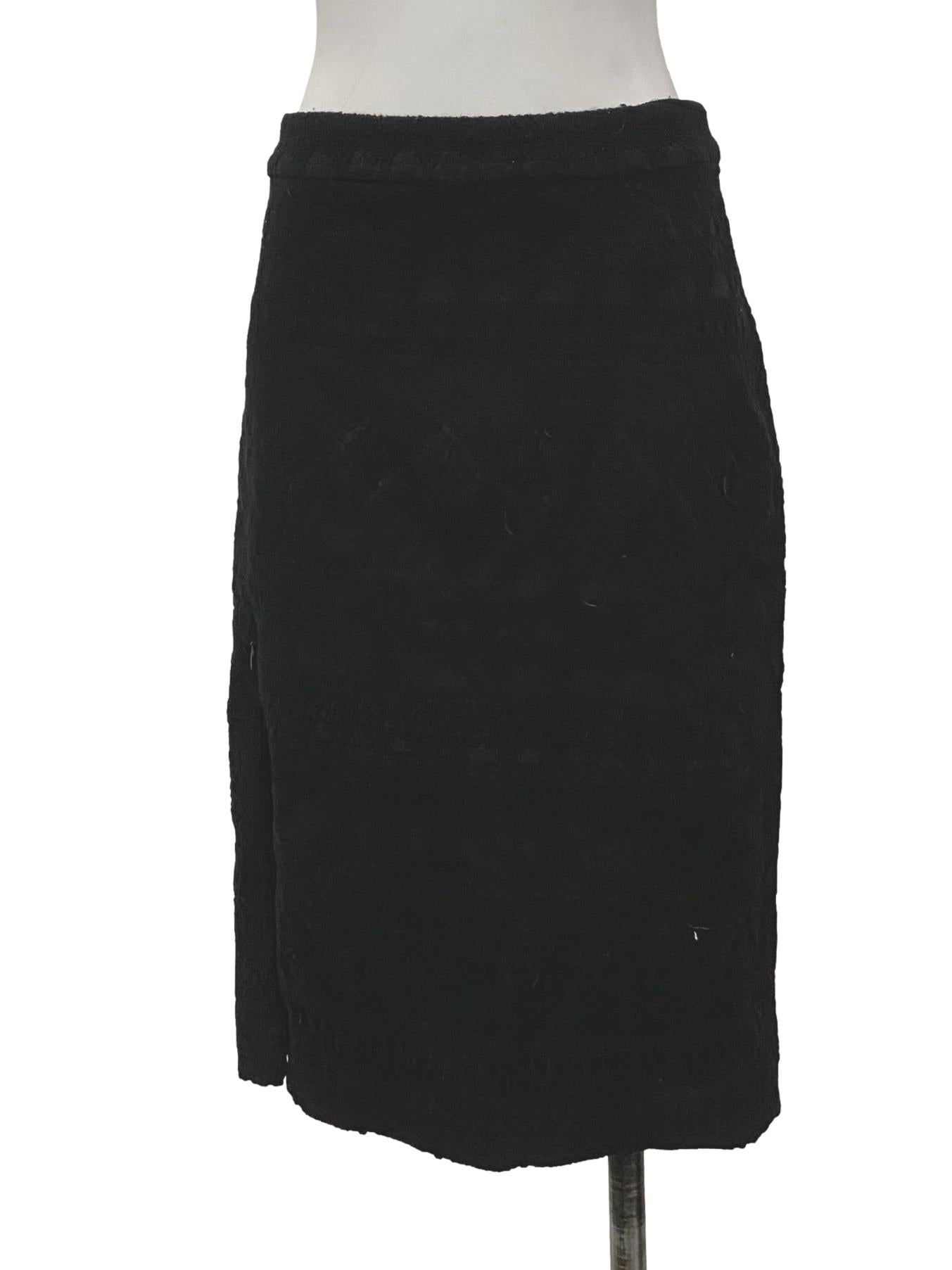 Buy online Solid Black Pencil Skirt from Skirts & Shorts for Women by  Shilpkala Fns for ₹1199 at 0% off | 2024 Limeroad.com