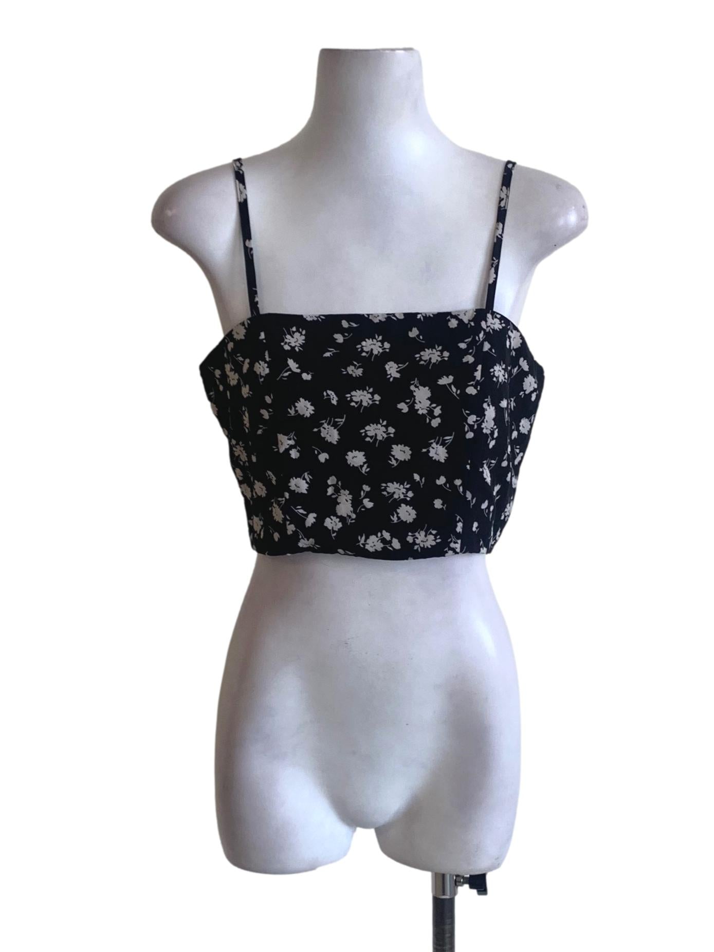 Black Floral Cropped Sleeveless Top TTR