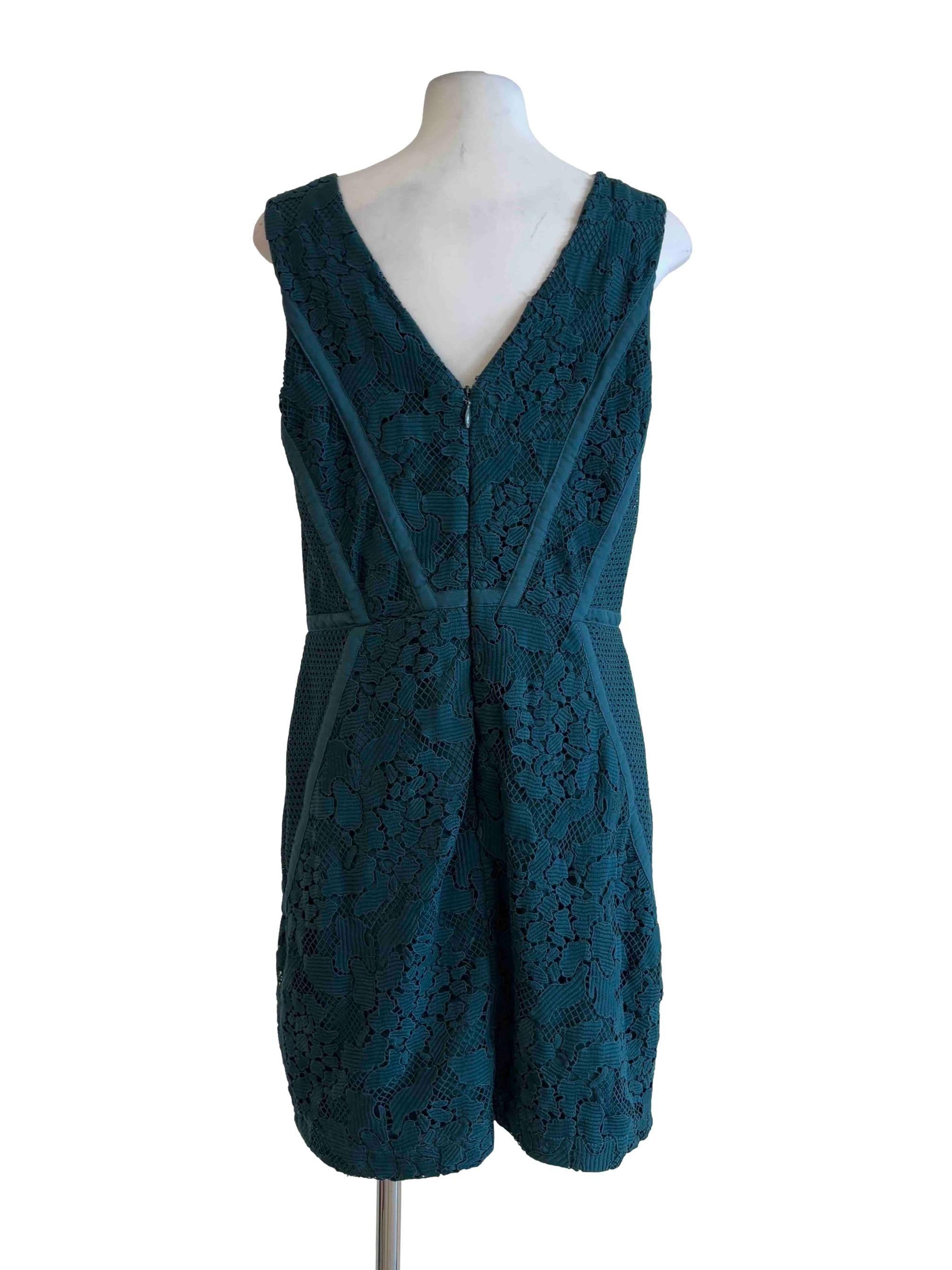 Pine Green Sleeveless Lace Dress
