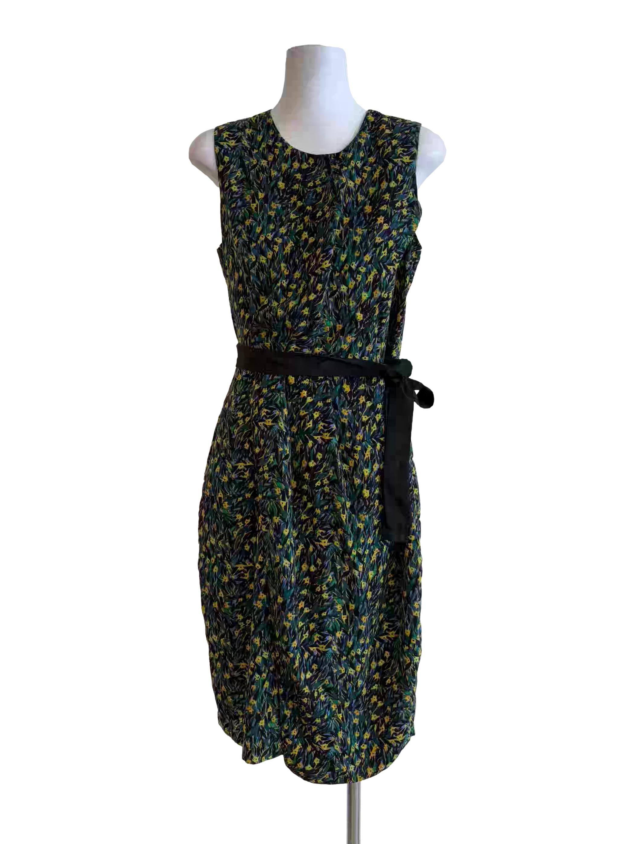 d.d Collective Forest Green Sleeveless Floral Pencil Dress | REFASH