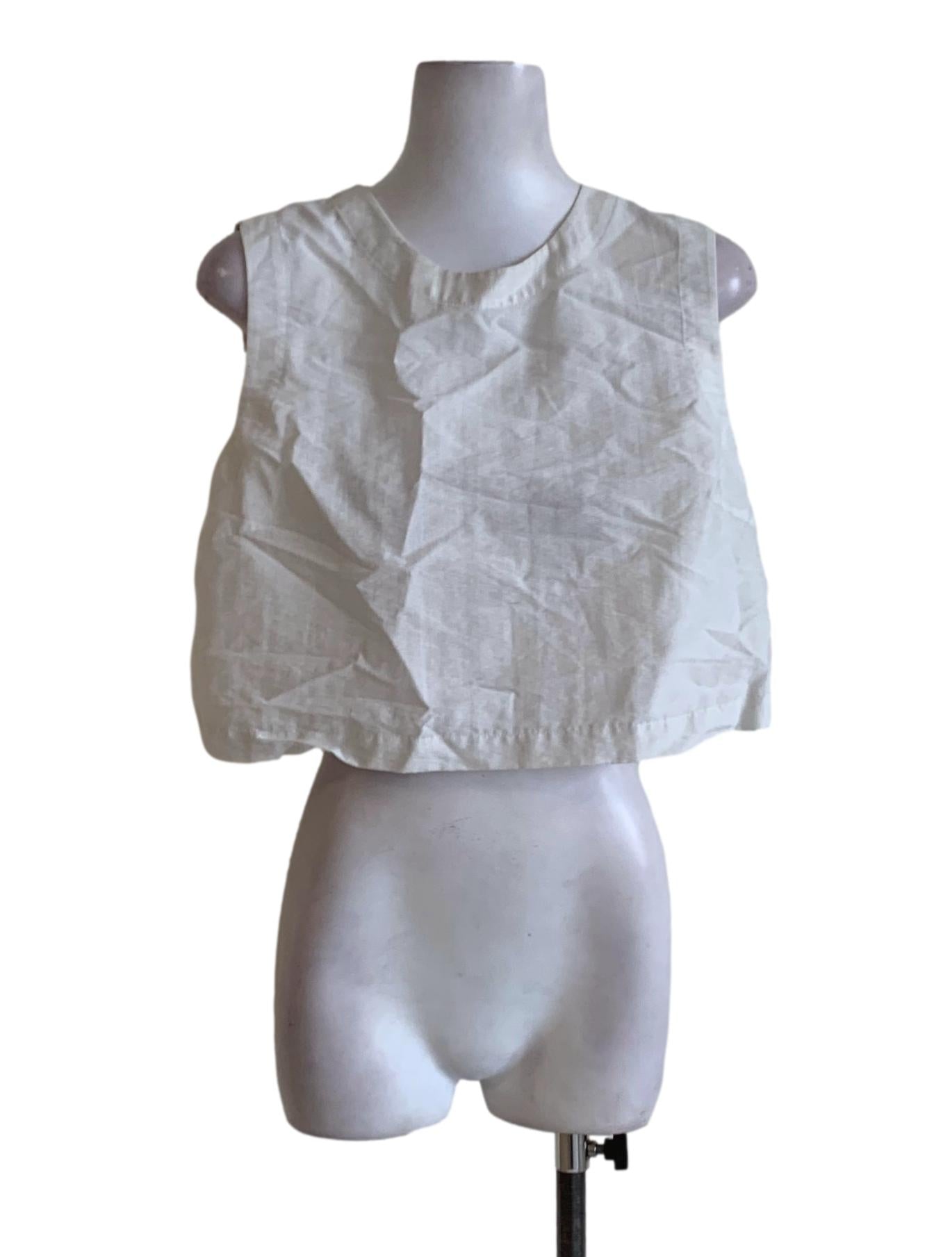 White Bateau Neckline Sleeveless Top LB