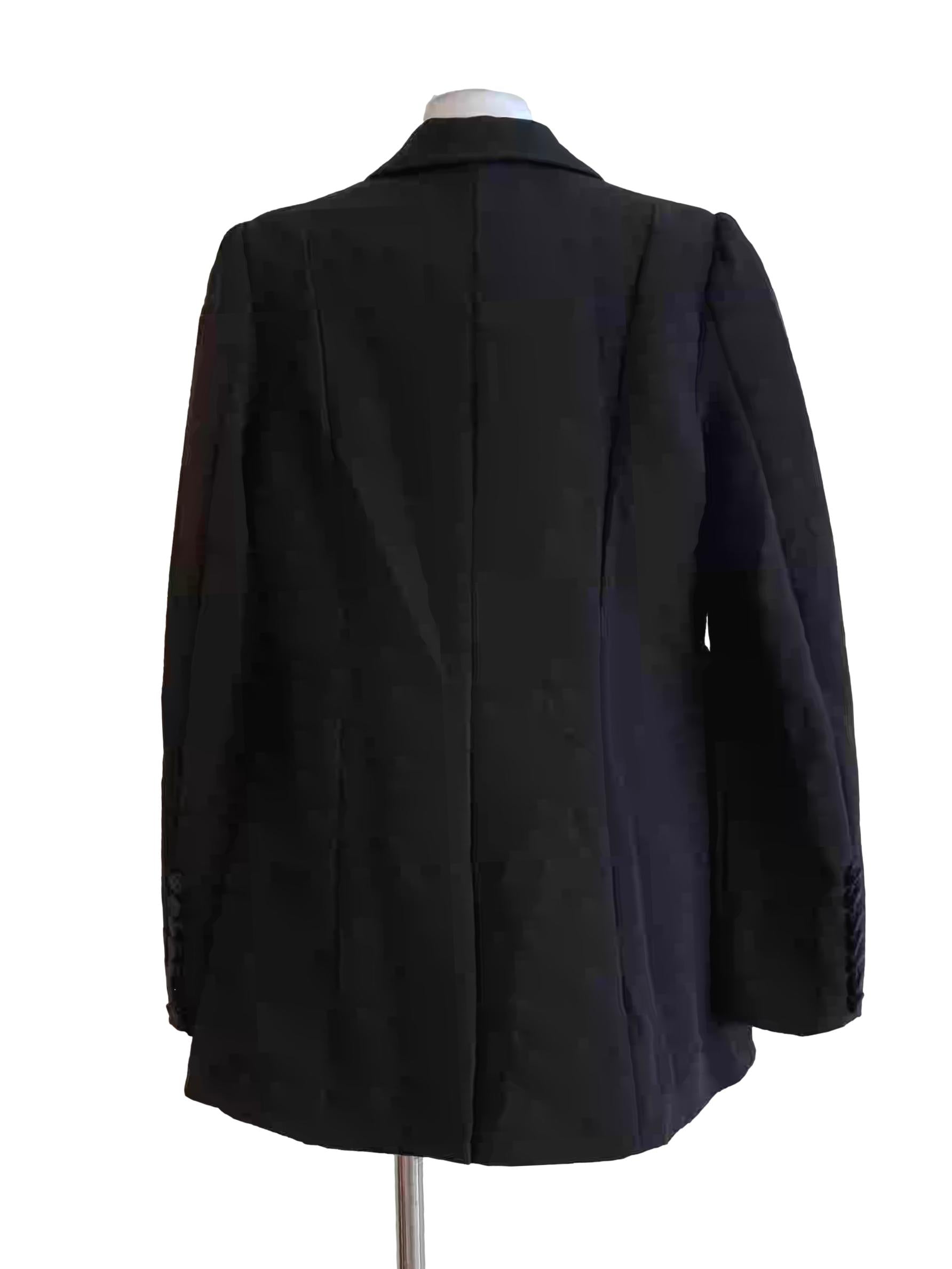 Soft Black Buttoned Blazer