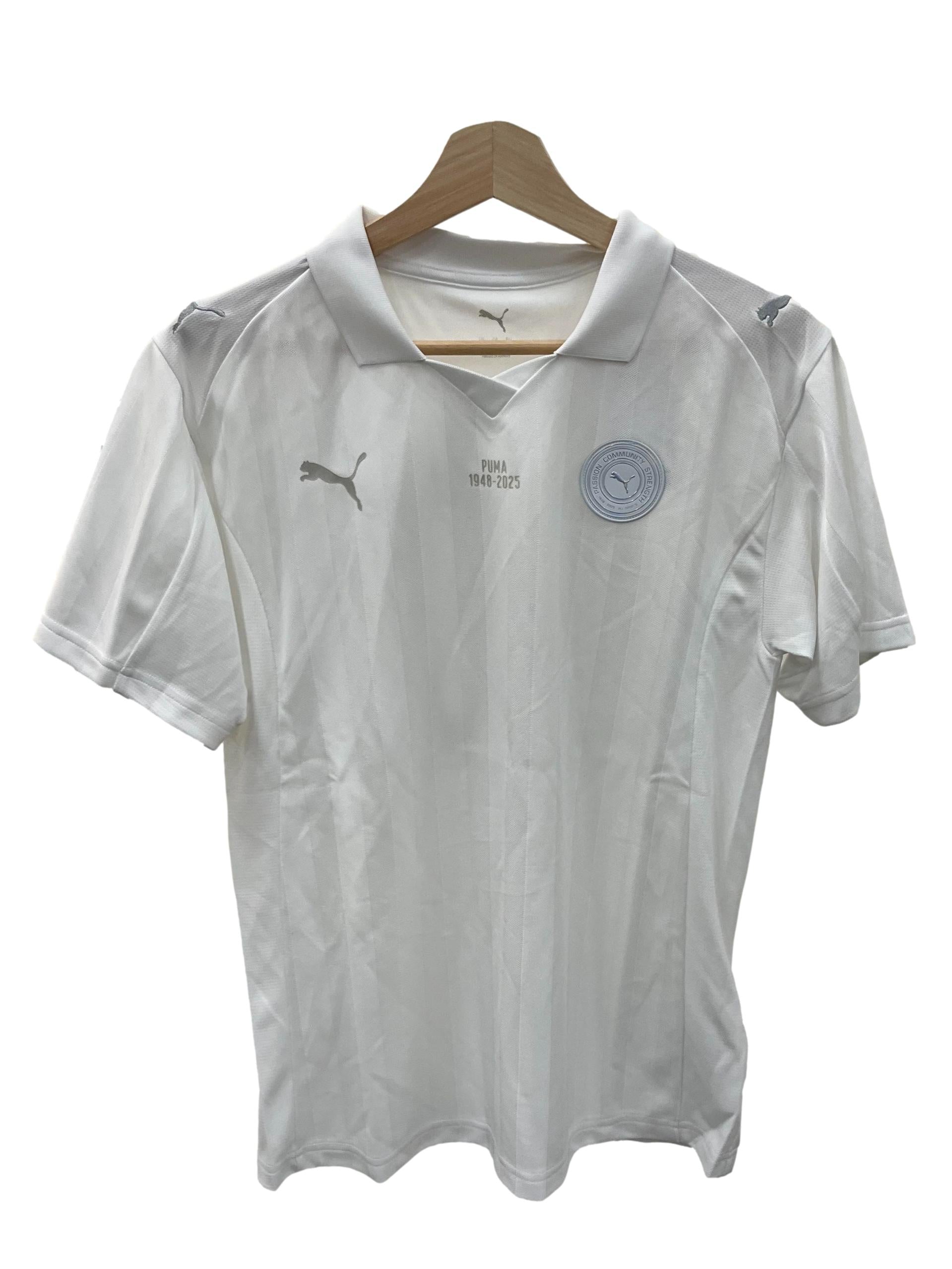 White Individual Jer-She Tee