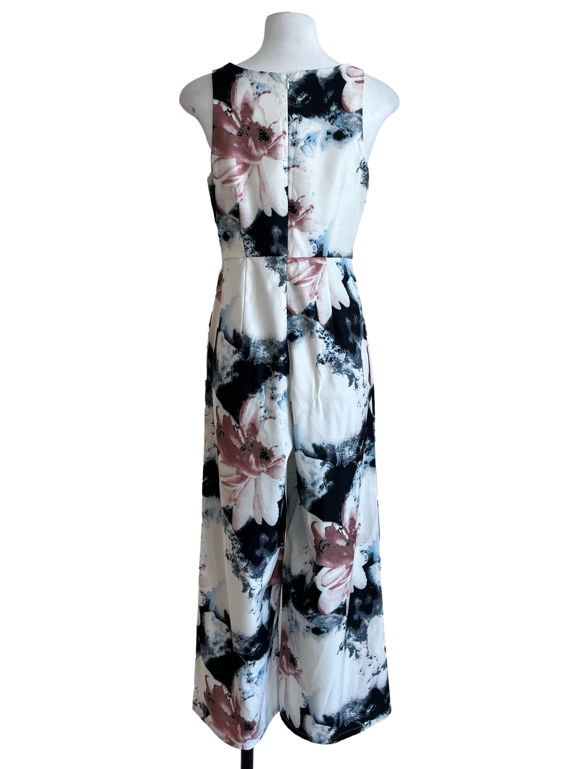 Powder White Floral Scoop Neck Jumpsuit