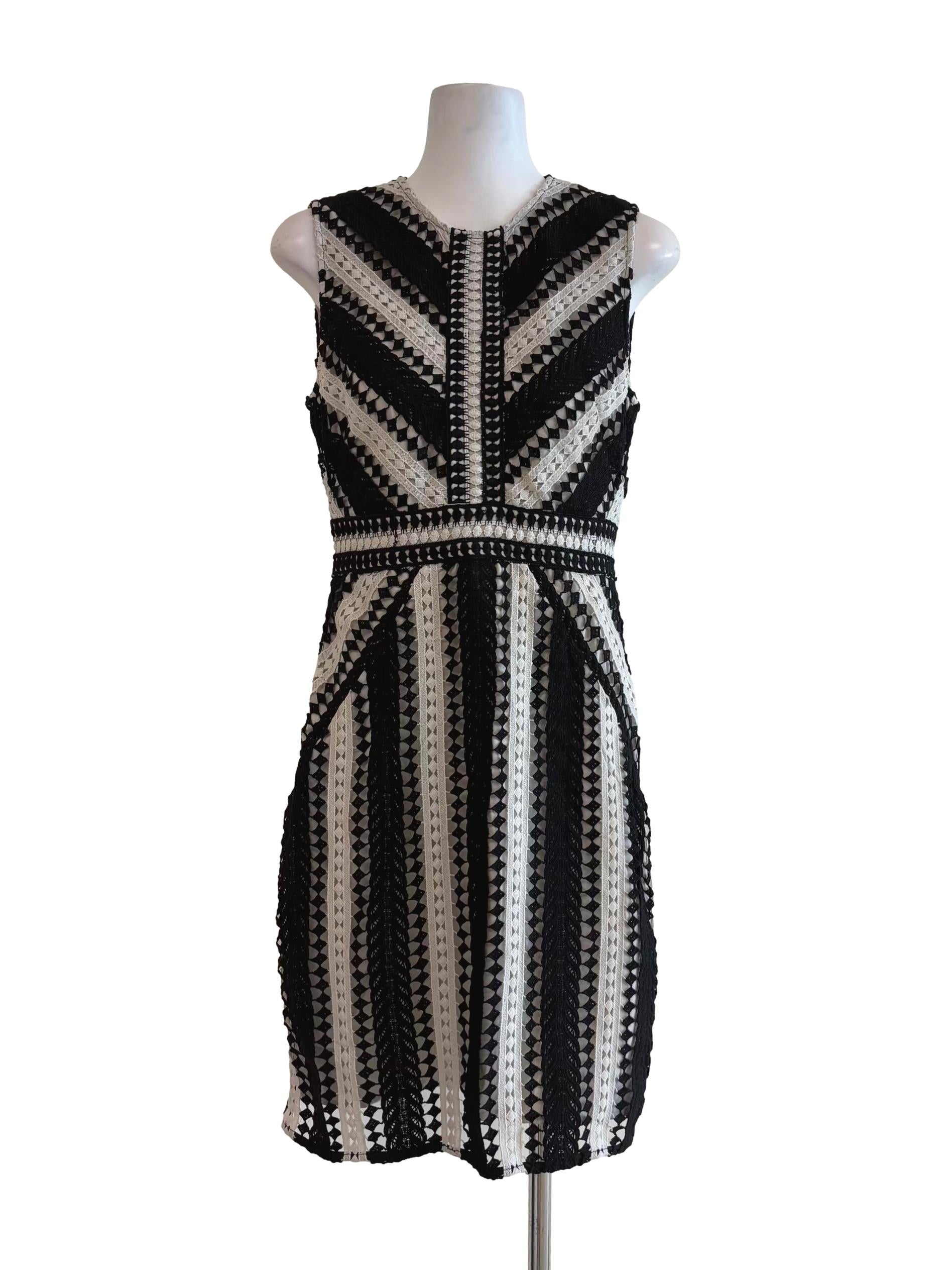 Black And White Sleeveless Knit Dress