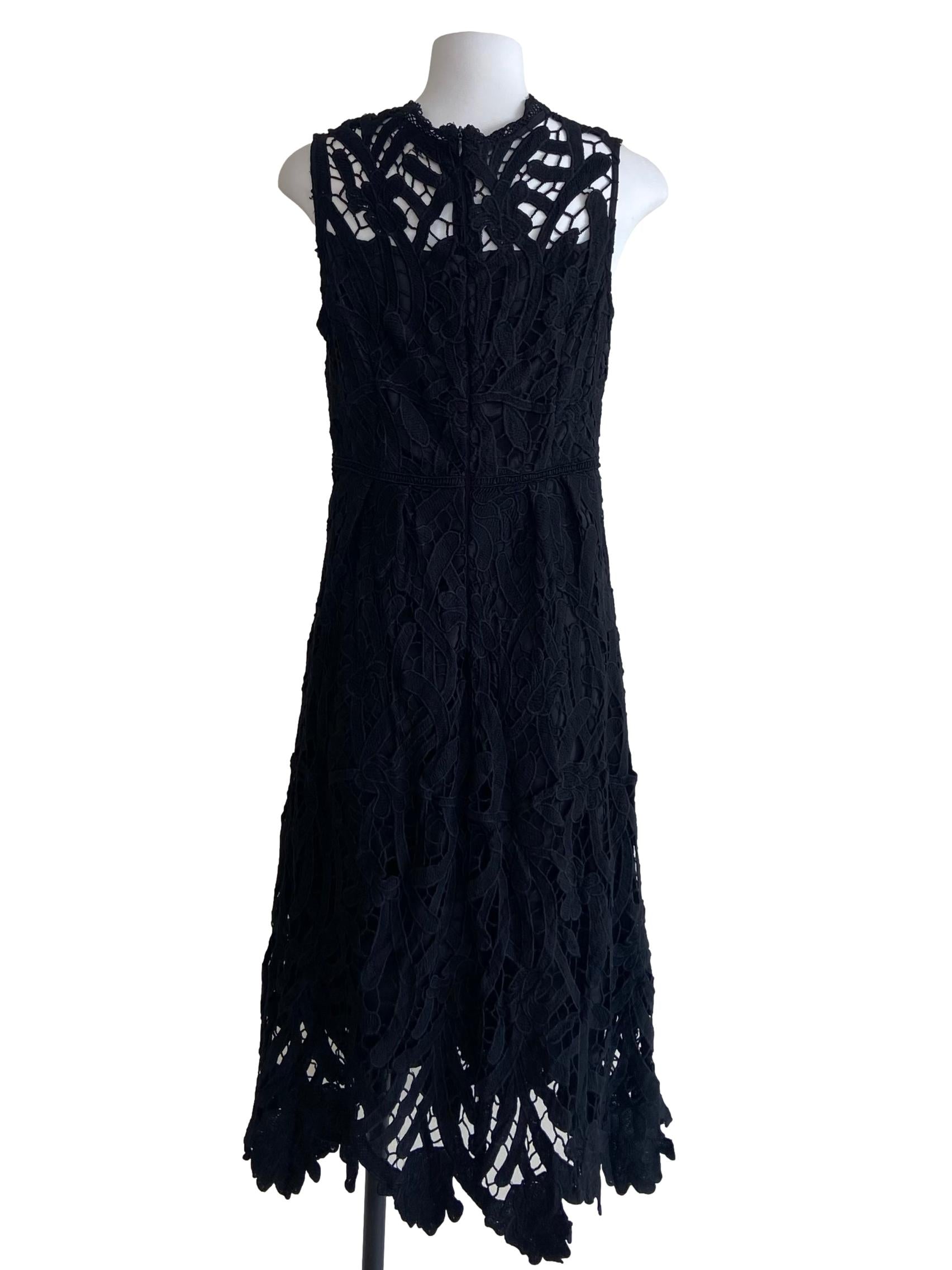 Black Sleeveless Floral Lace Shift Dress