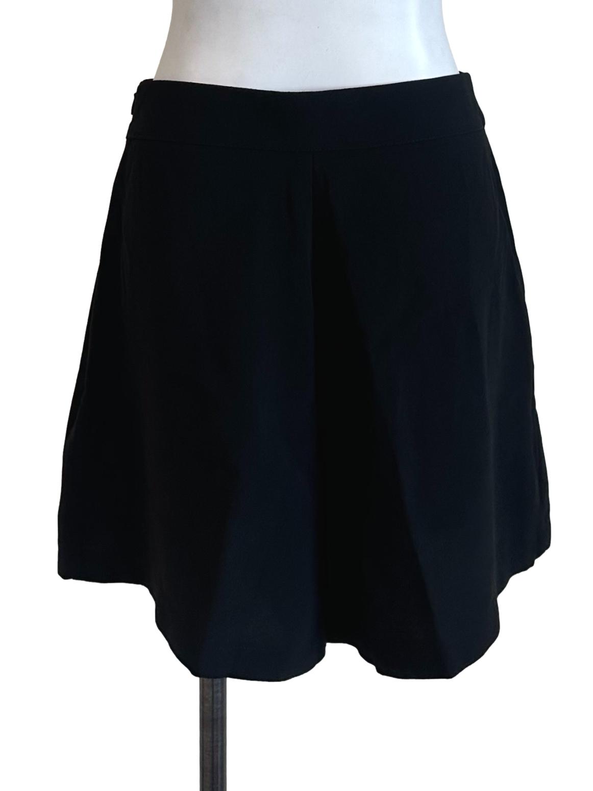 Raven Black Knife Pleated Shorts