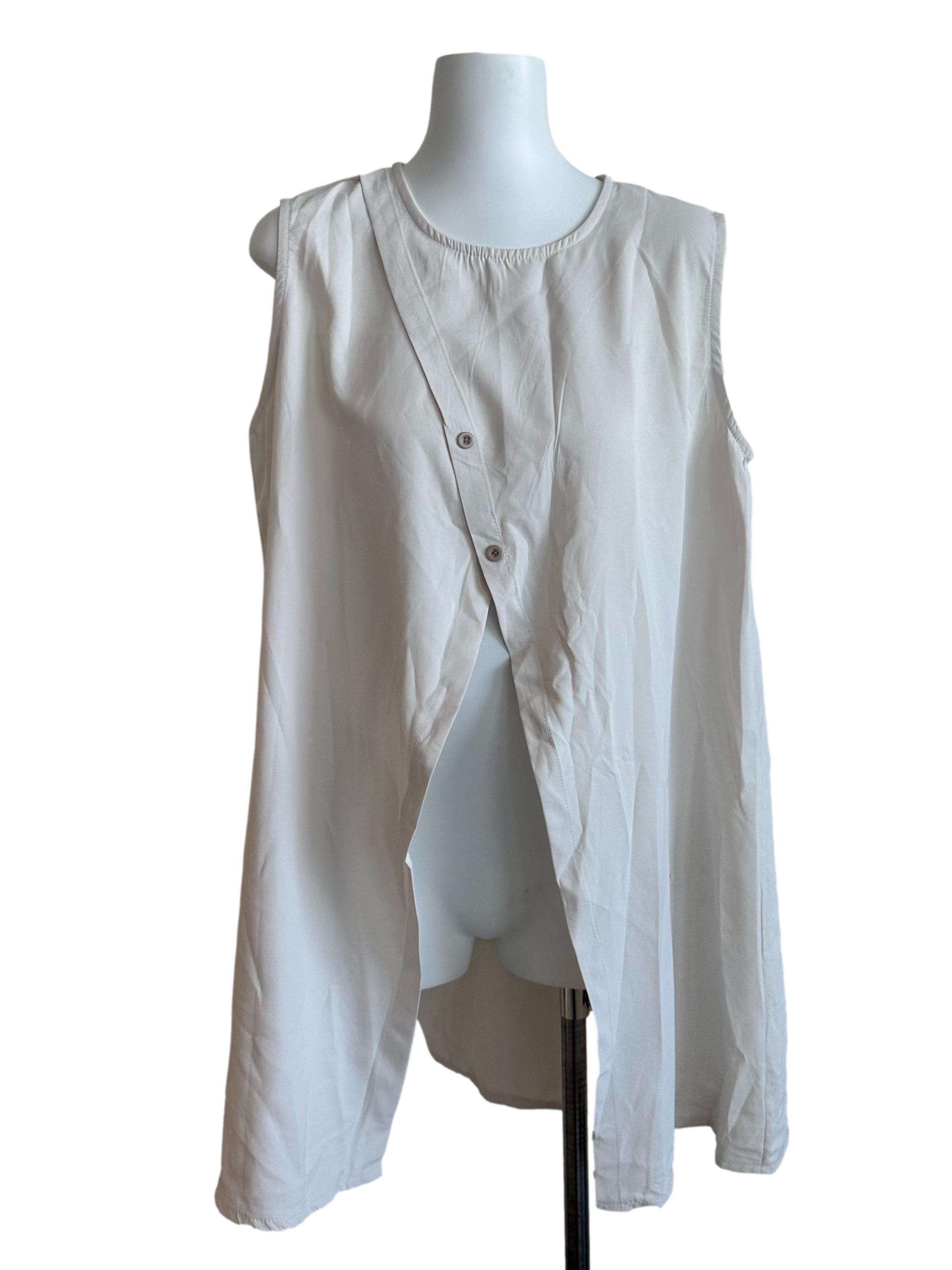 Ash White Round Neck Front Slit Top