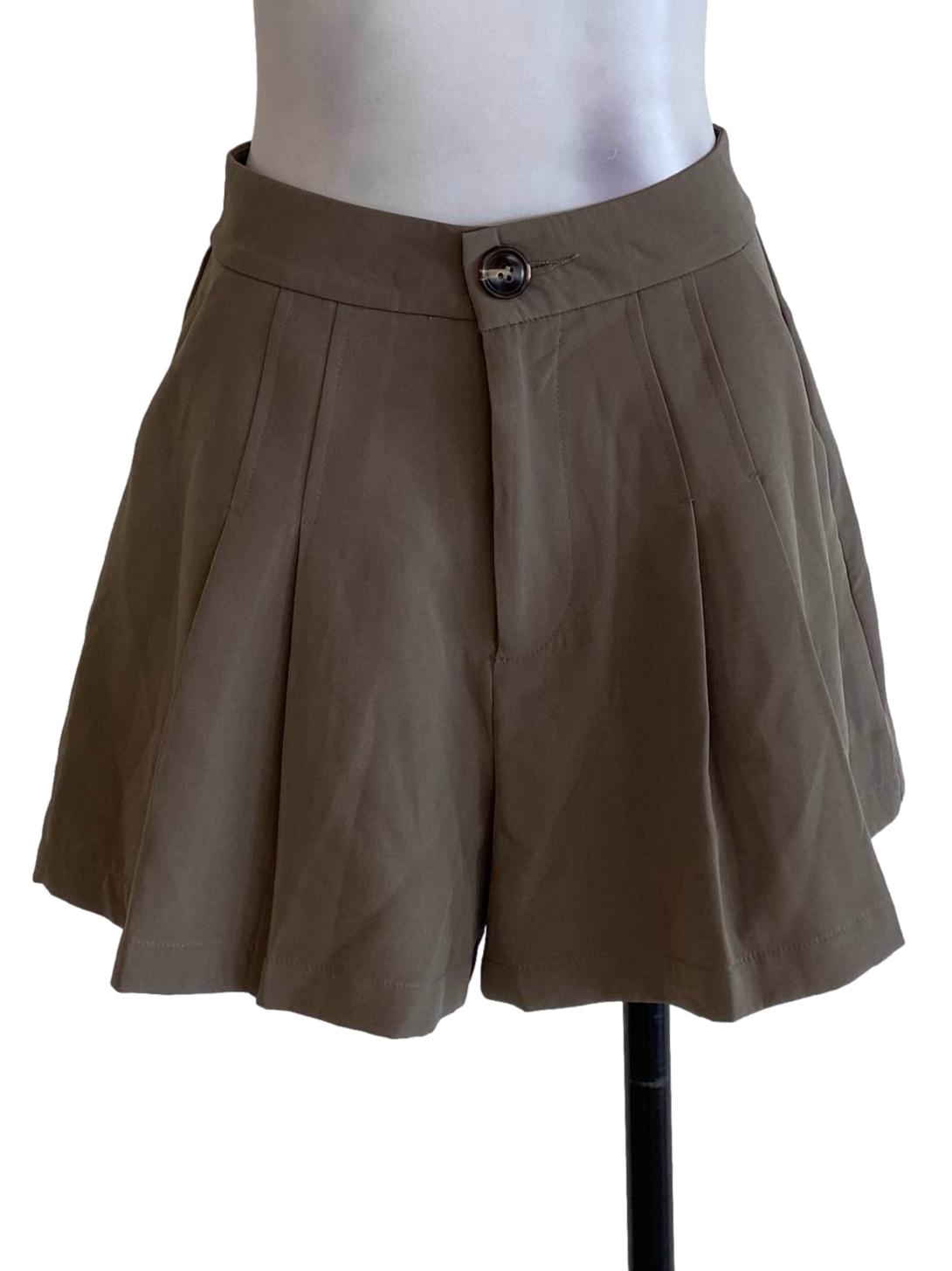 Brown Blade Pleated Shorts