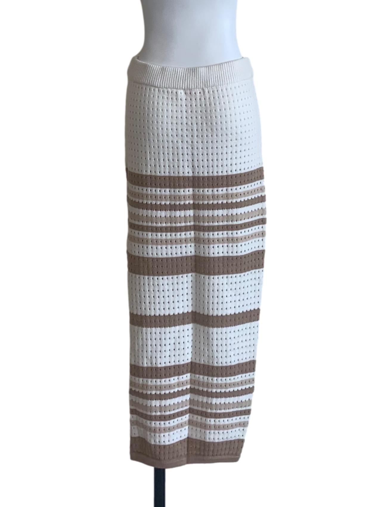 White Knitted Stripe Pattern Skirt