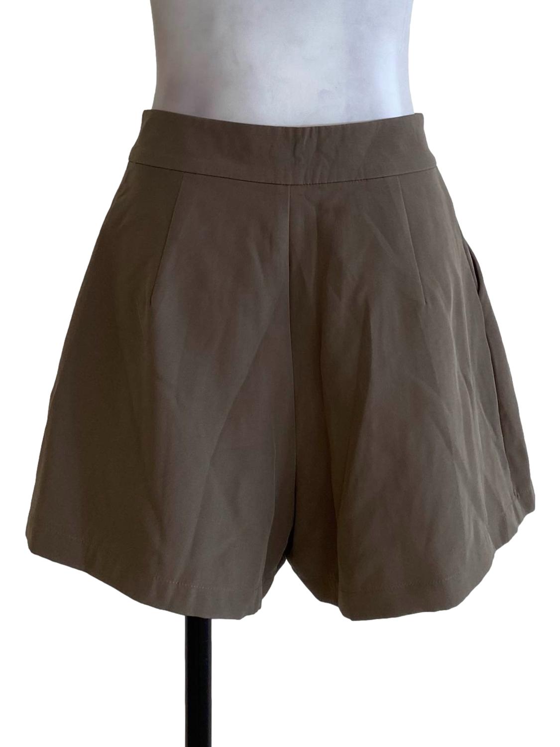 Brown Blade Pleated Shorts