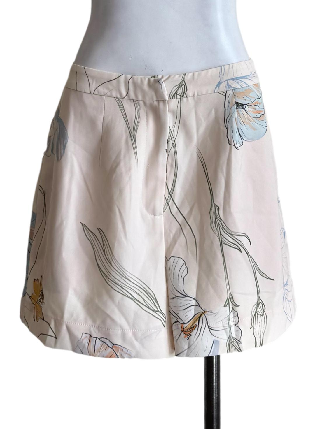 Cream With Floral Prints Short Pants LB