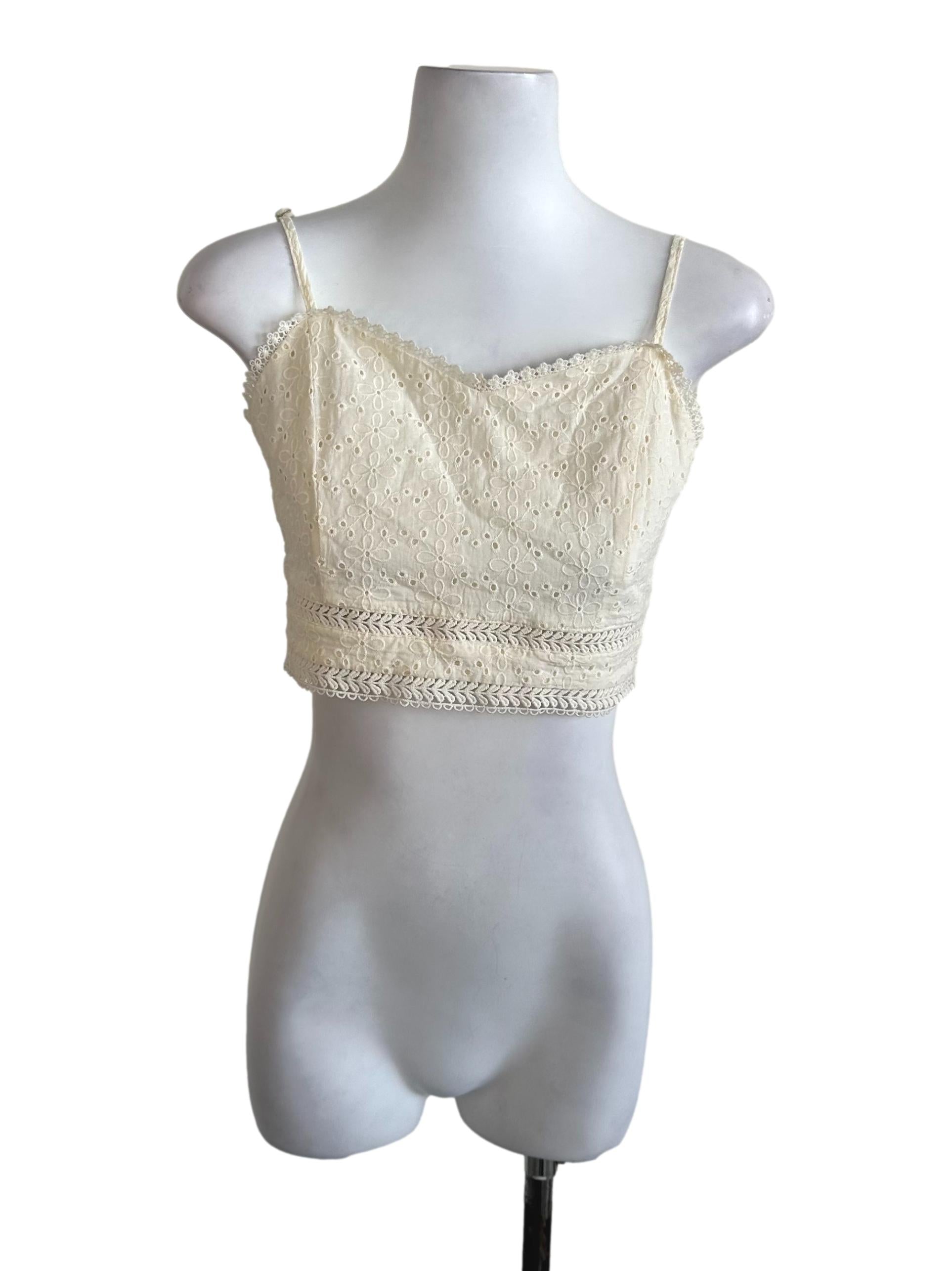 Cream White Eyelet Embroidery Sleveless Top