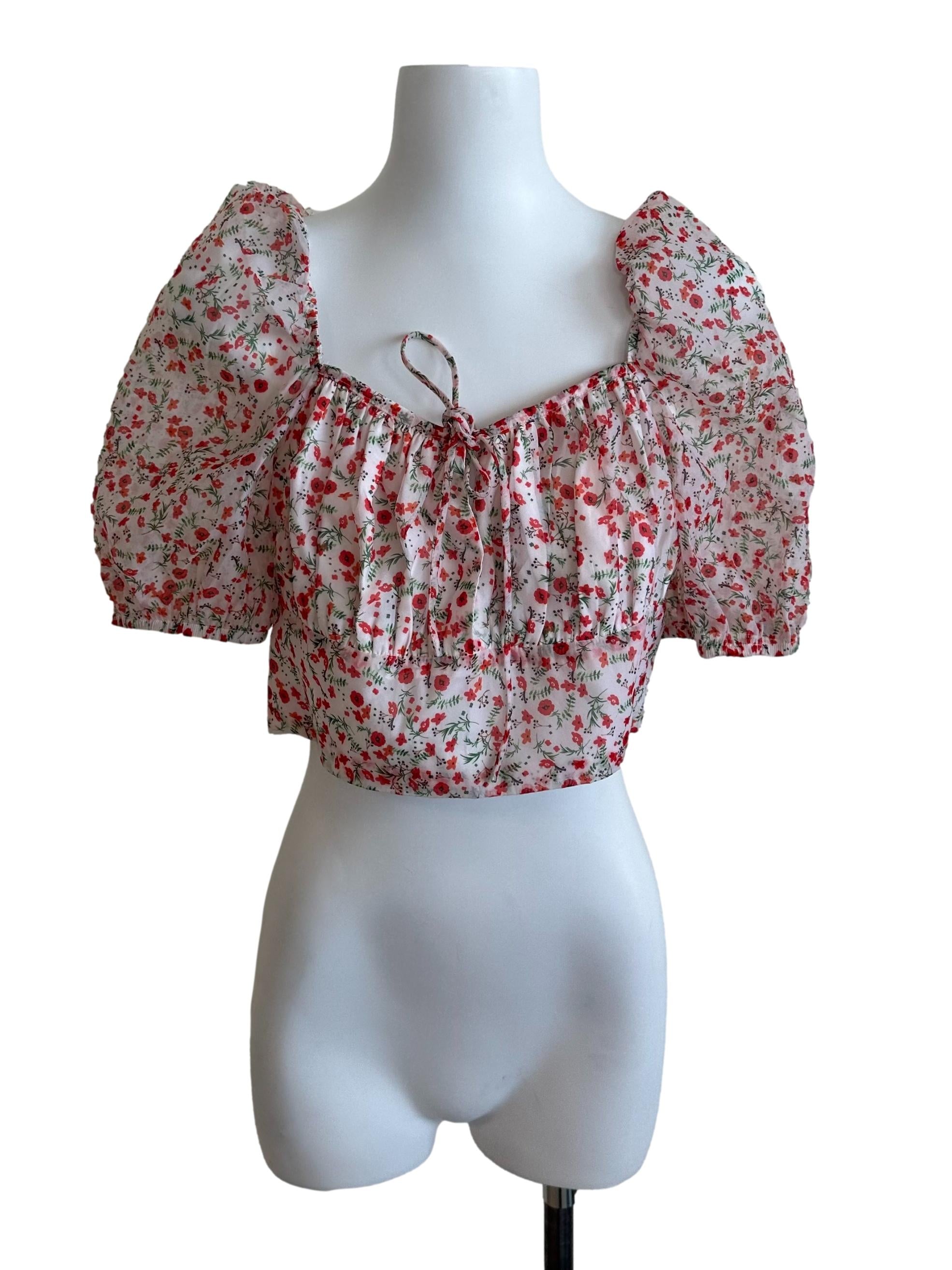 Red And White Floral Puff Sleeve Top