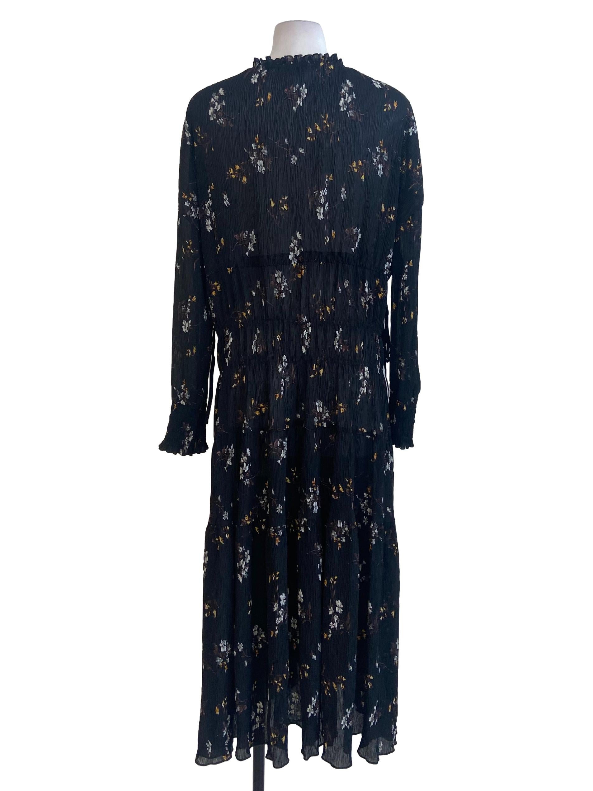 Black Floral Stretchable V Neck Layers Dress
