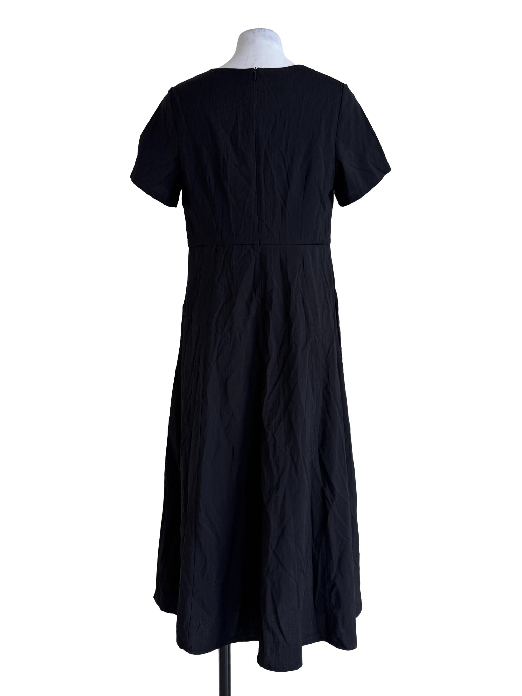 Carbon Black Round Neck Dress