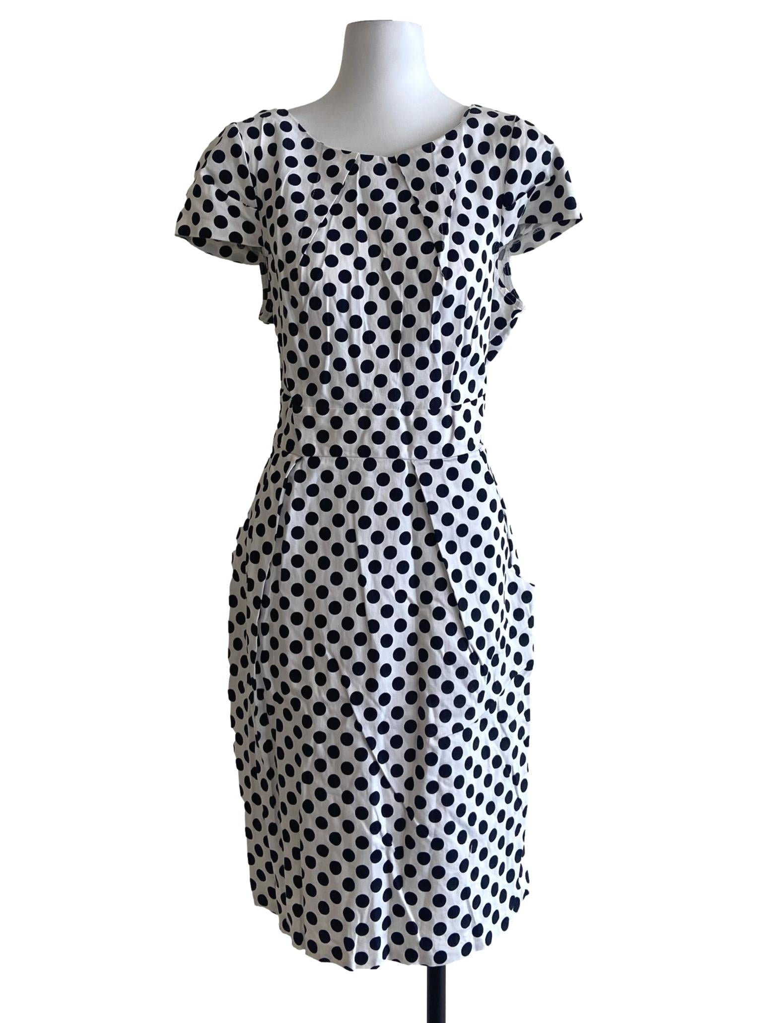 White & Black Polca Dot Shift Dress