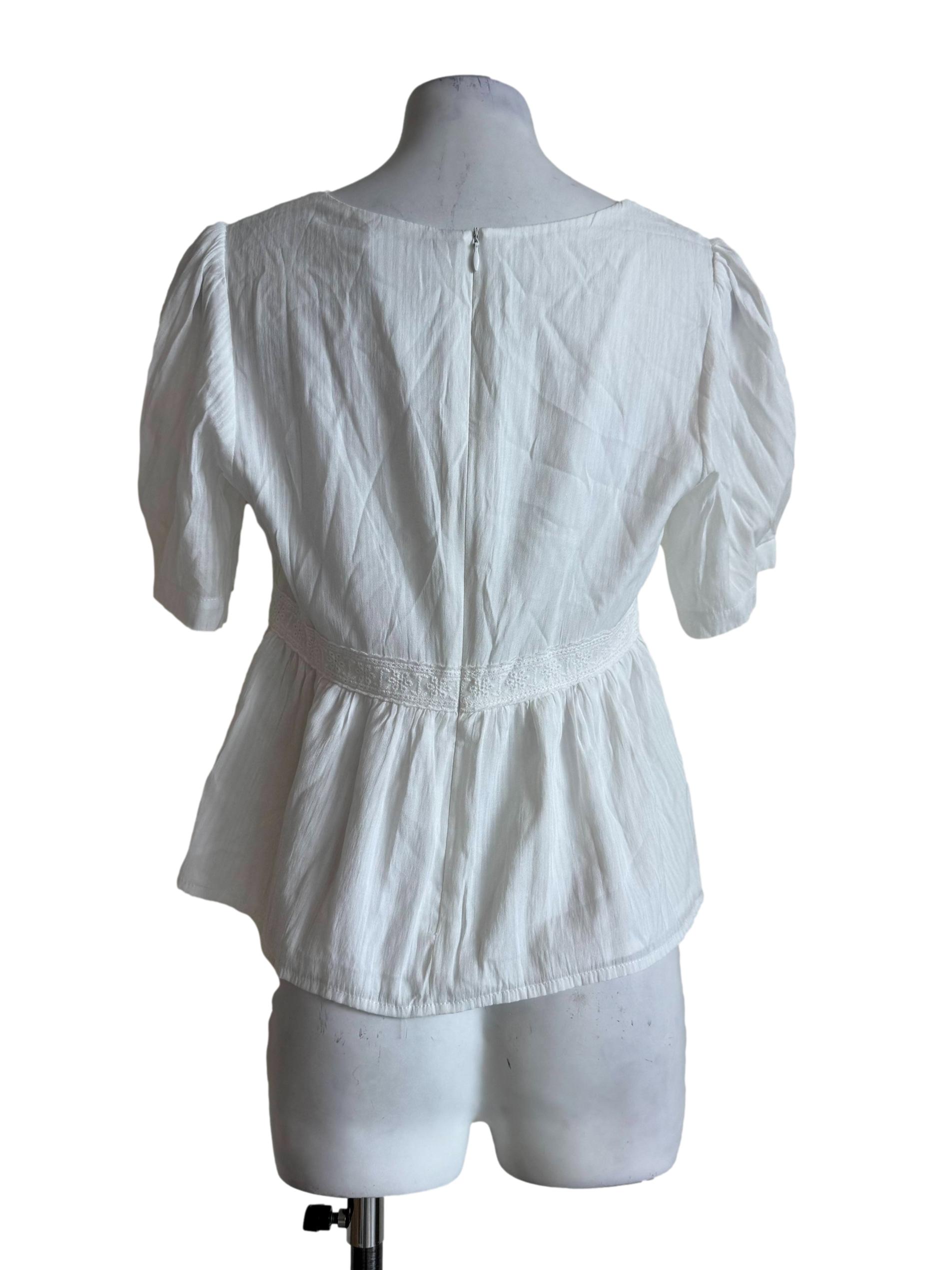 Angelic White Round Neck Top