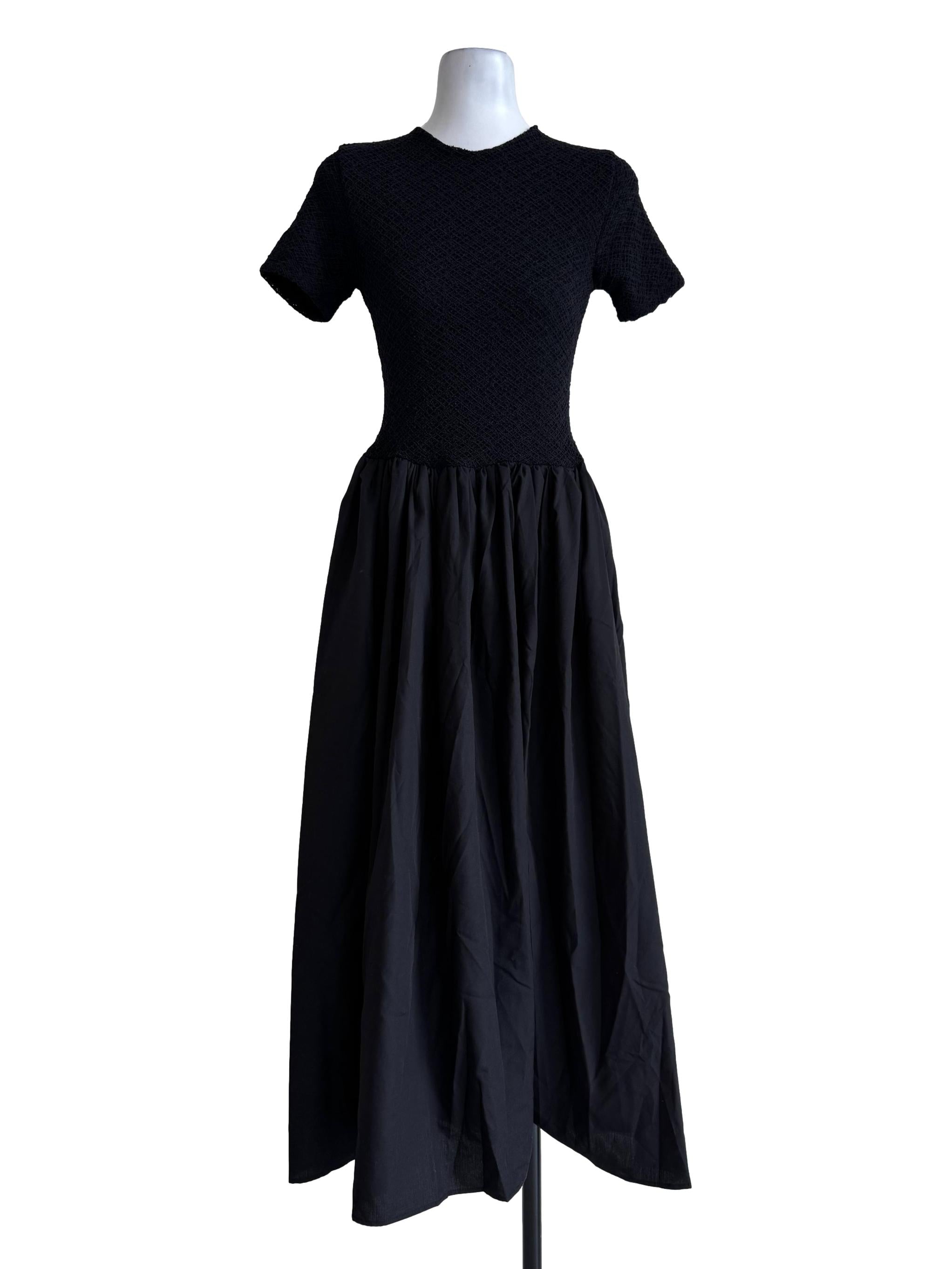 Textured Black Round Neck Princess Dress