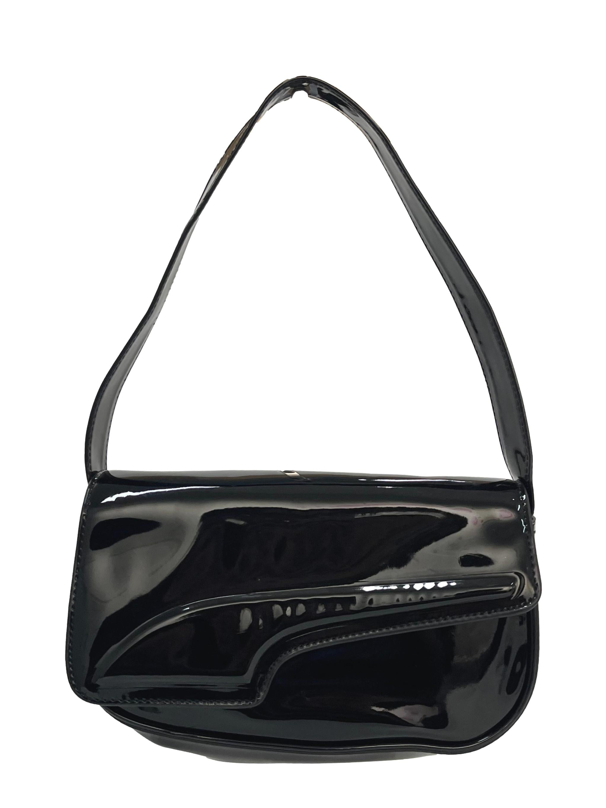 Black Glossy Saddle Bag