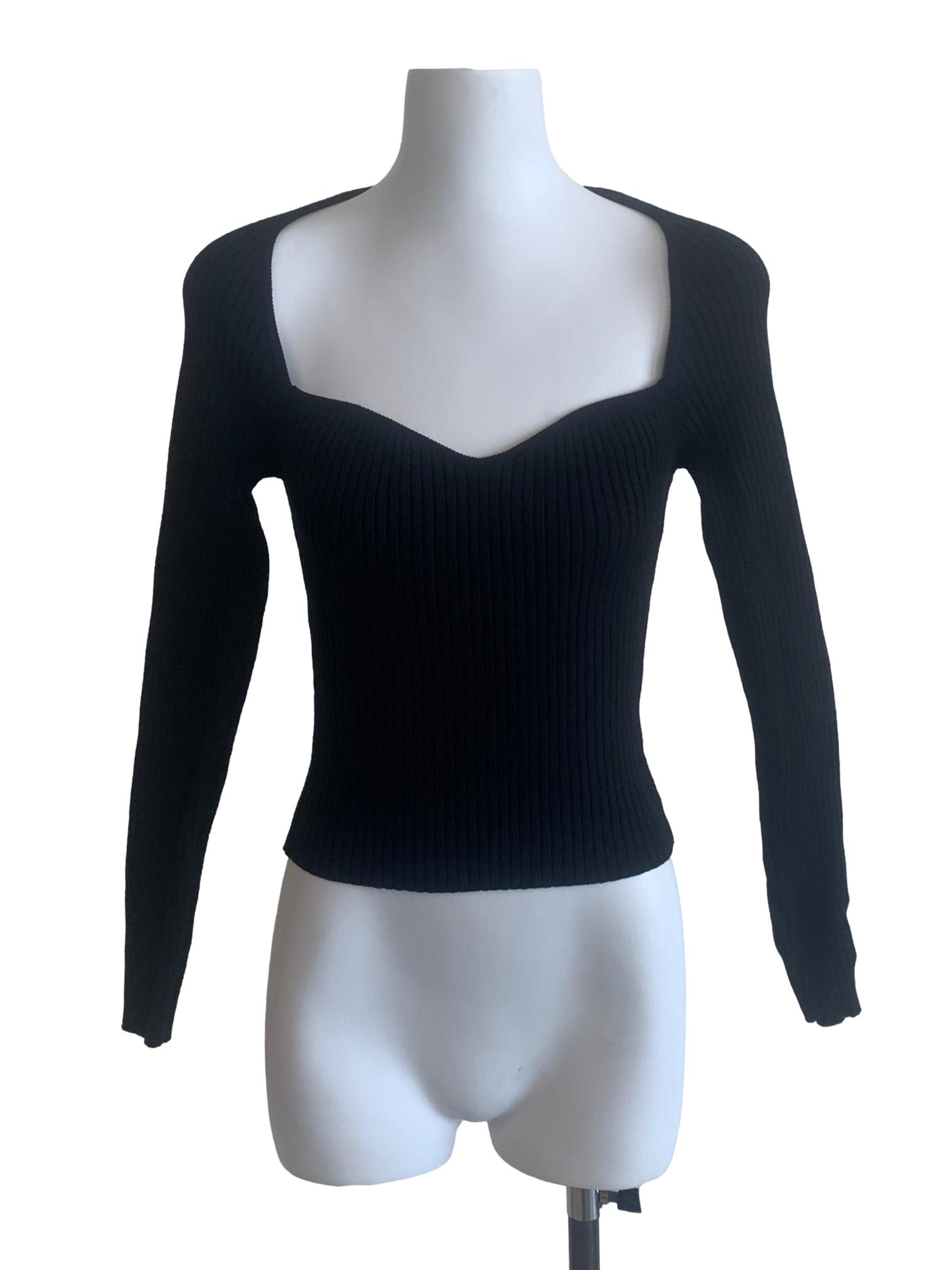 Black Sweetheart Neck Top