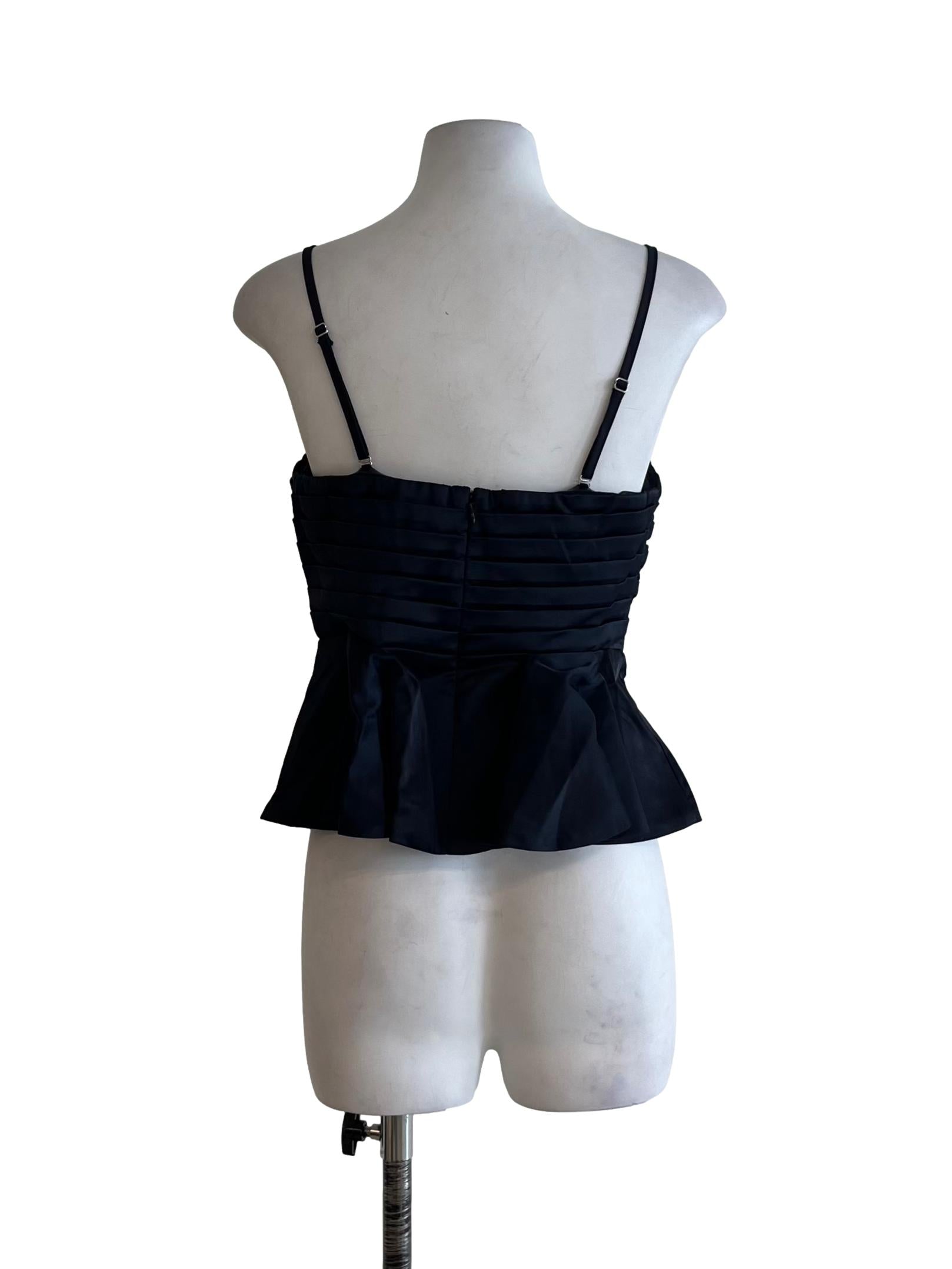 Navy Blue Sweatheart Neckline Sleeveless Top