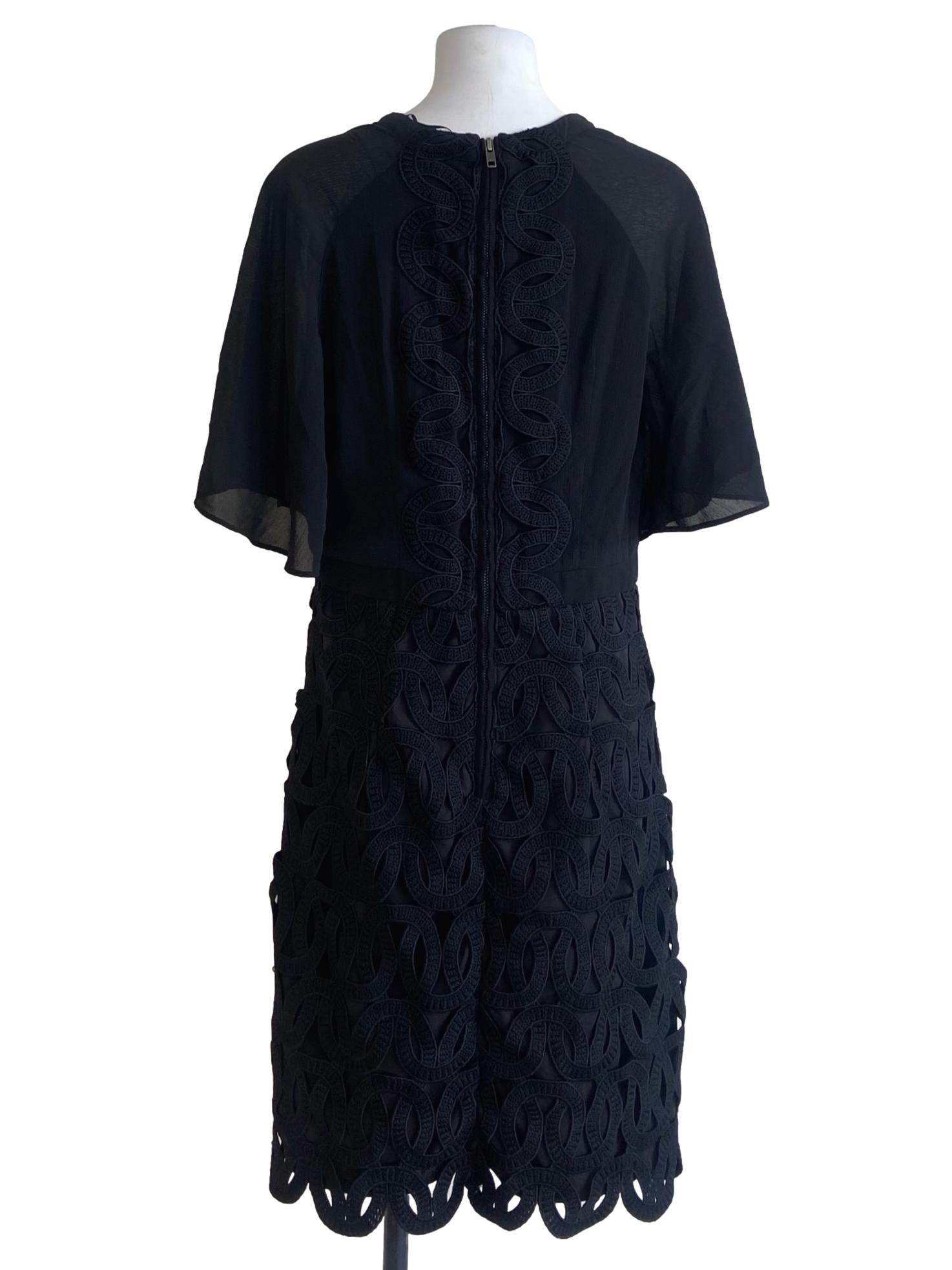 Black V-Neck Lace Shift Dress