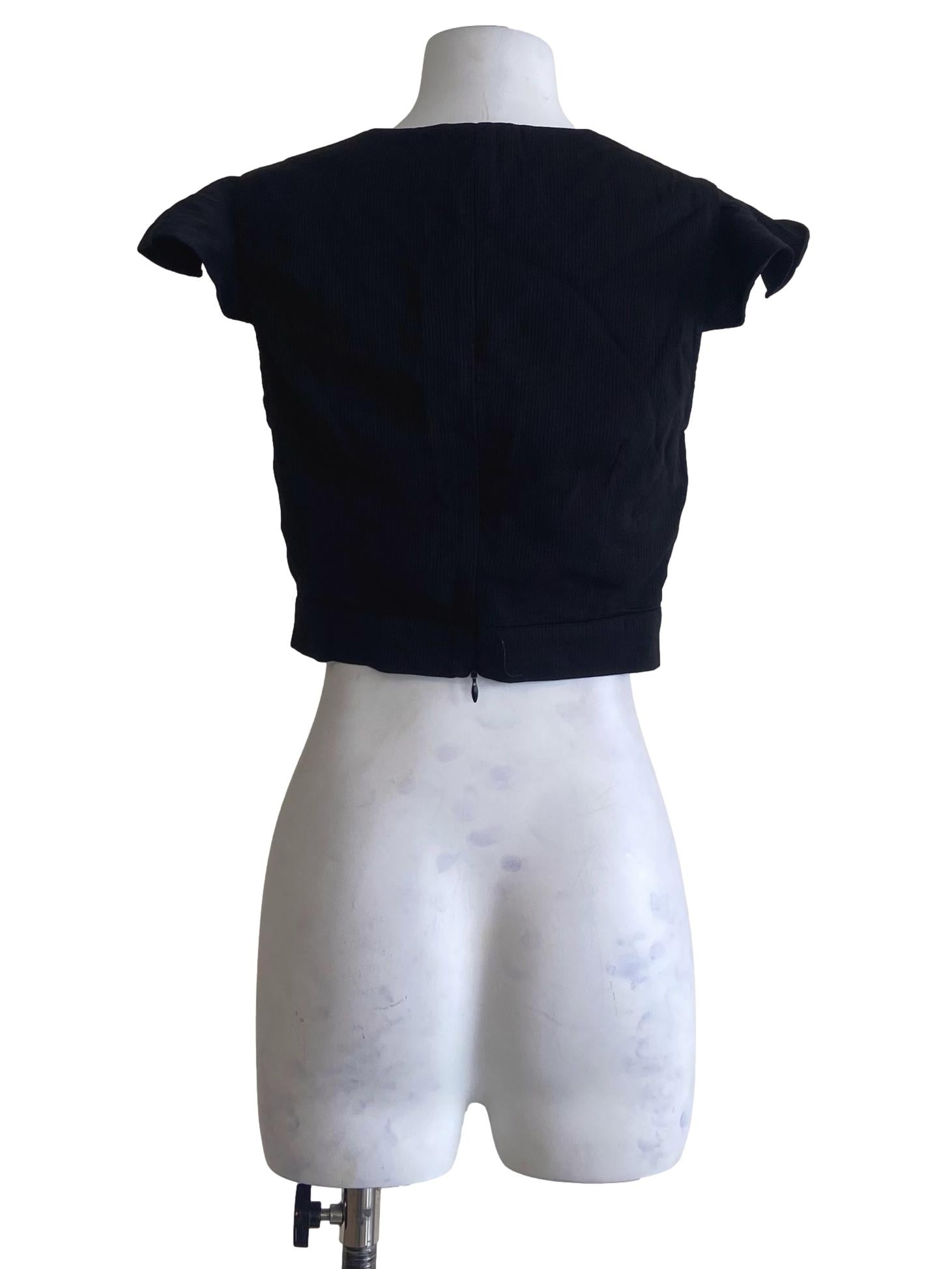 Black V-Neck Crop Top