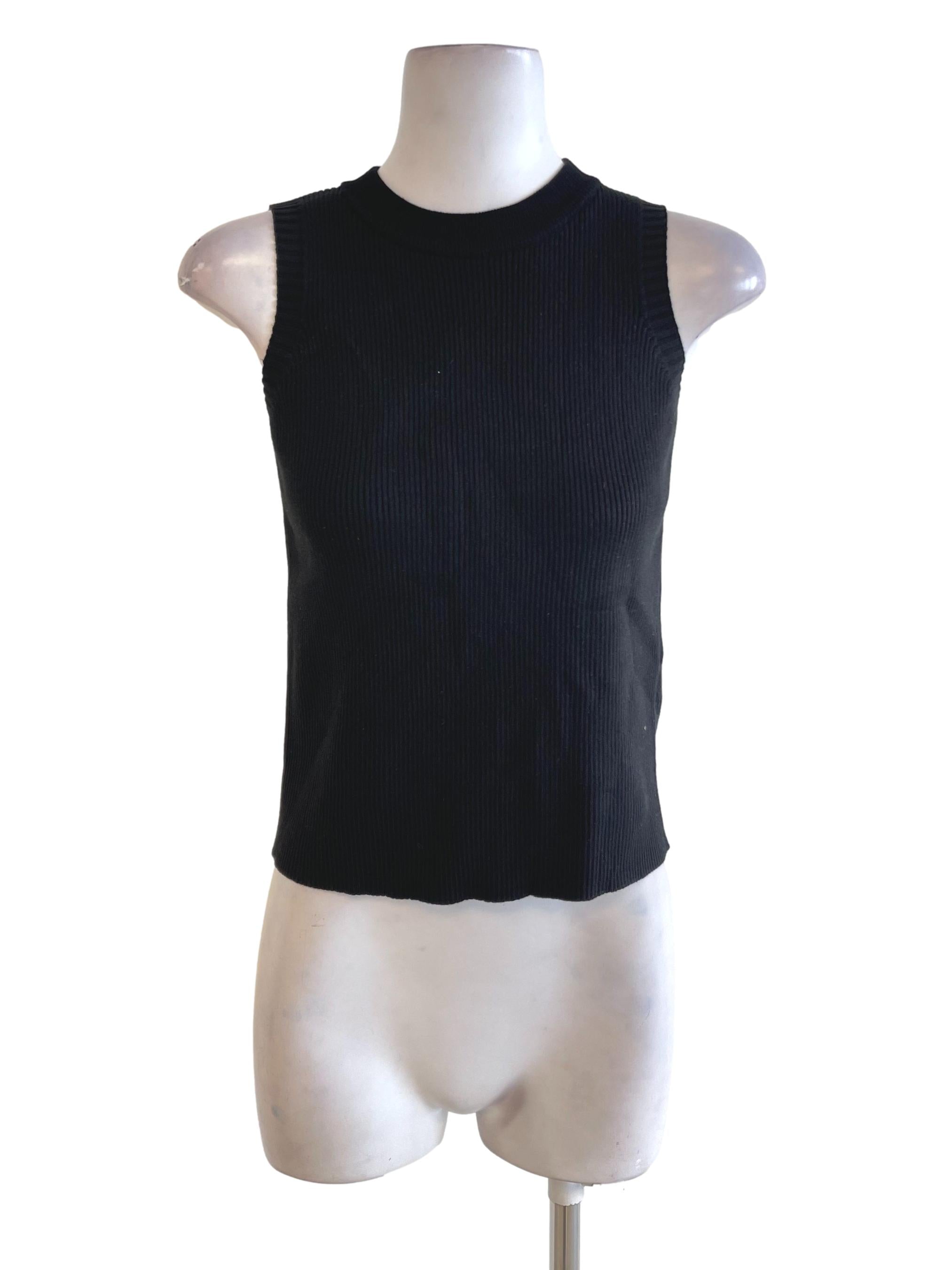 Black Jewel Neck Sleeveless Top