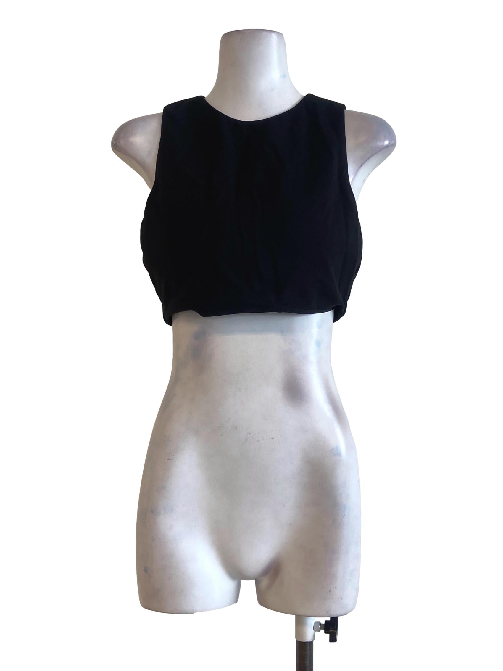 Black Sleeveless Back Hole Crop Top LB
