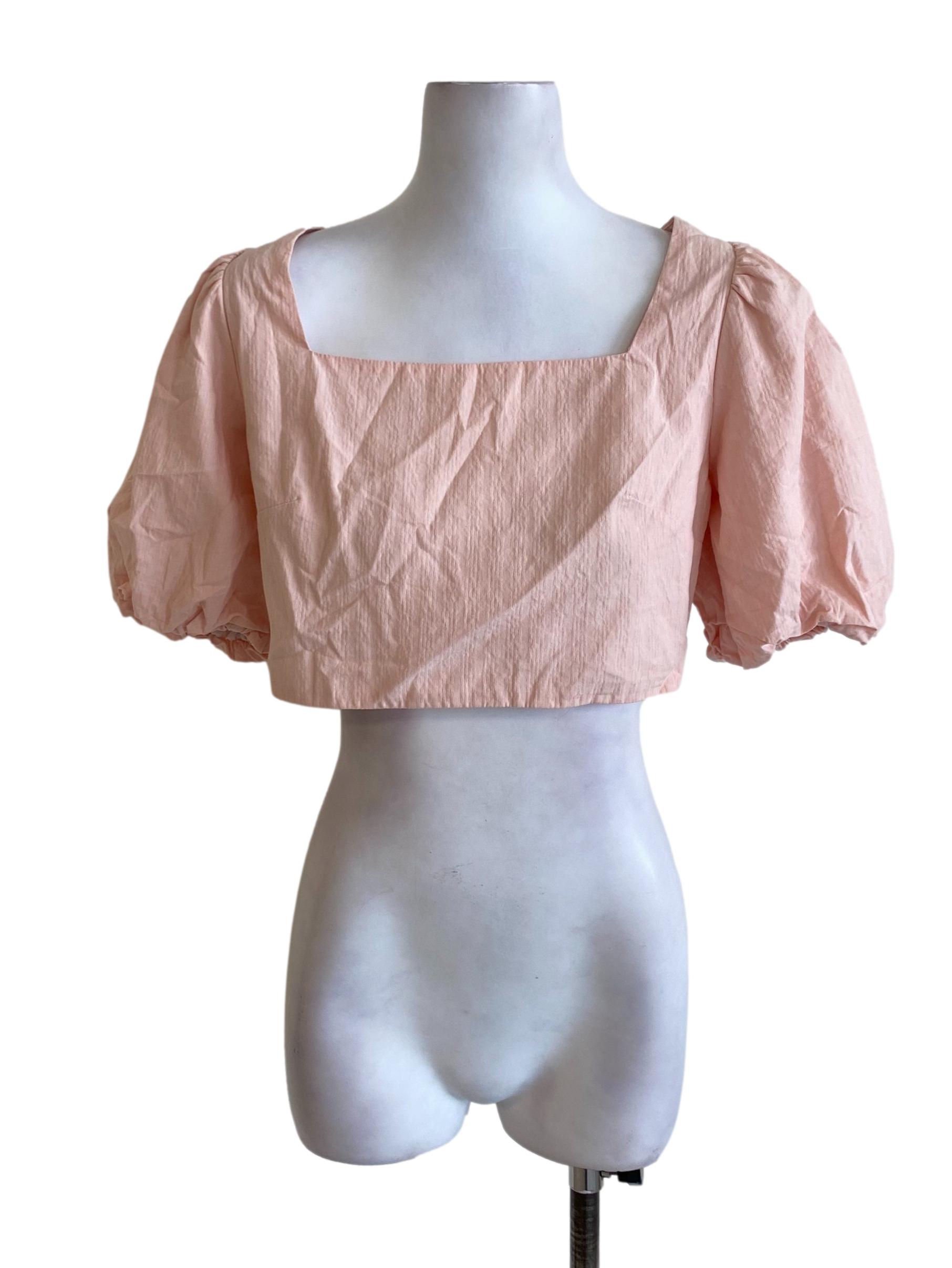 Light Flamingo Pink Square Neck Puffed Sleeved Cropped Top
