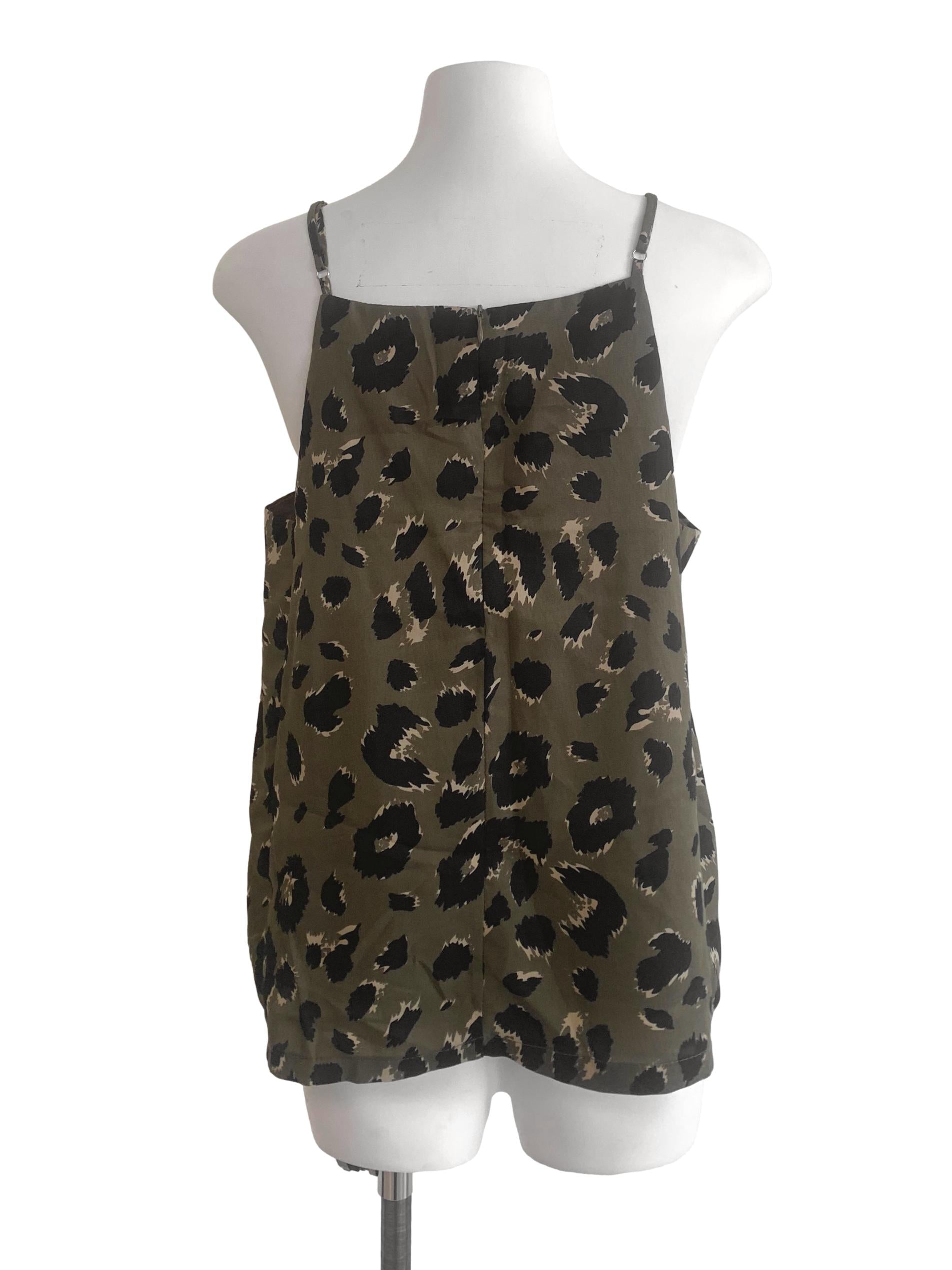 Pickle Green Pattern Top TEM