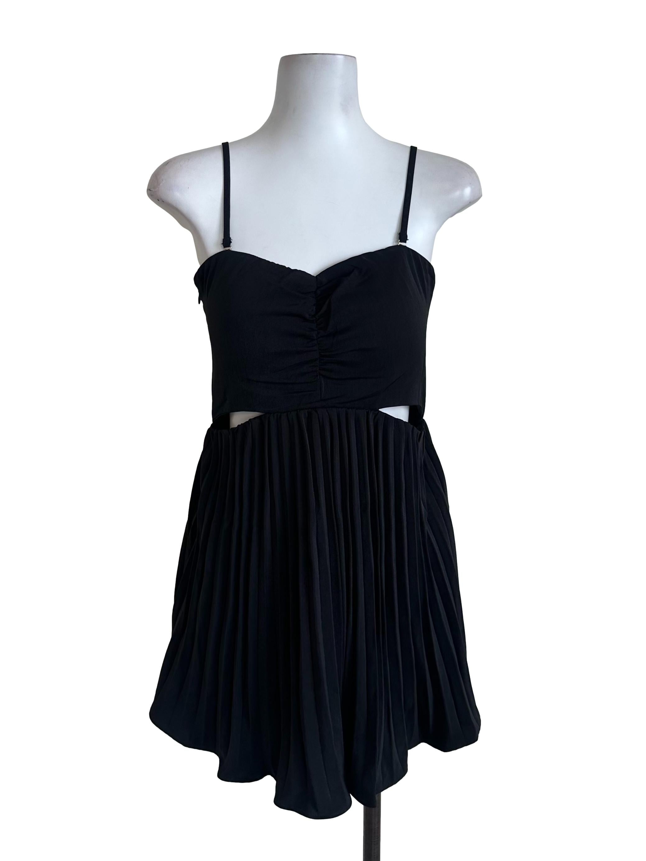 Raven Black Sweetheart Pleated Dress