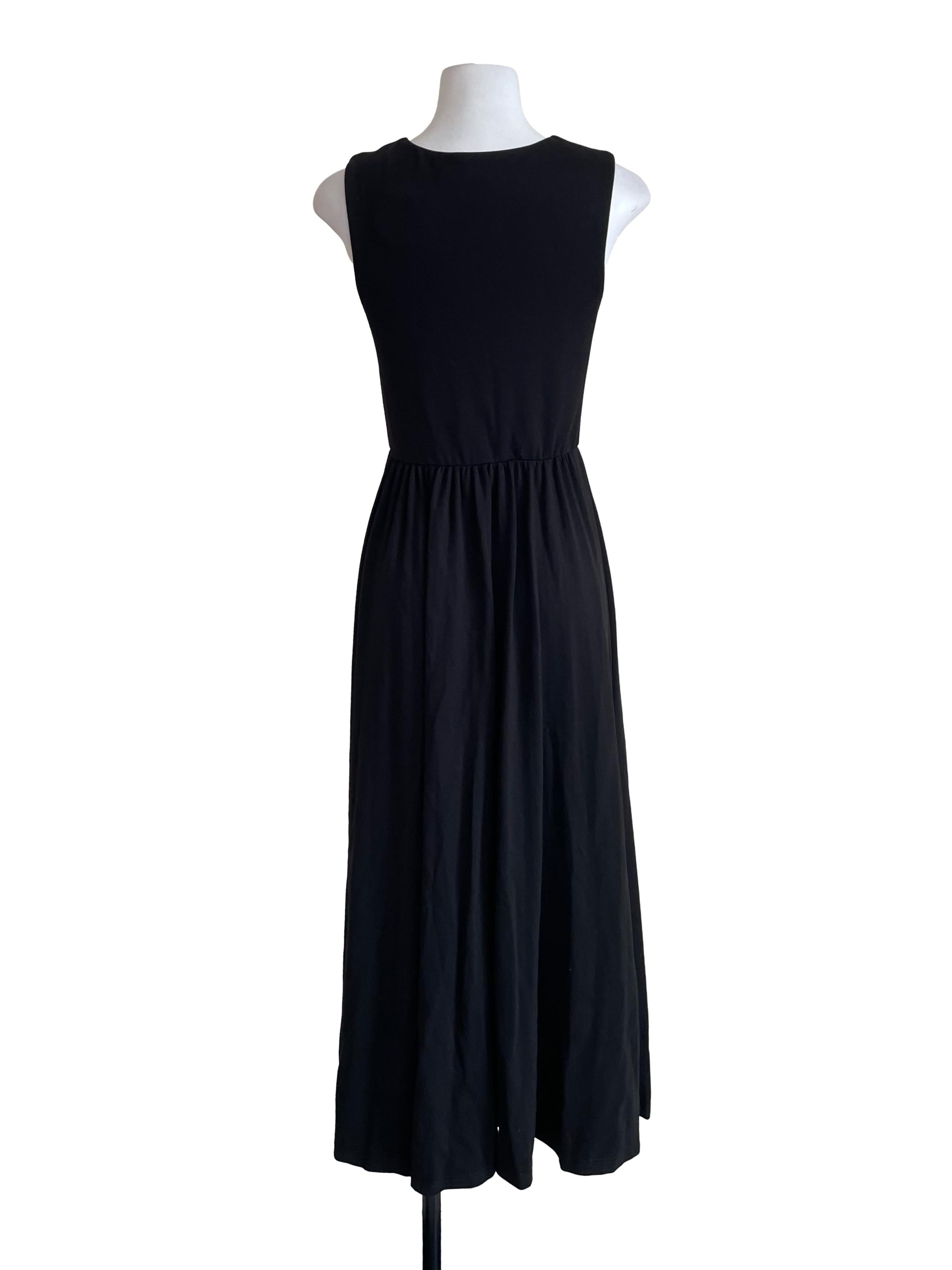 Black Sleeveless Bouffant Dress