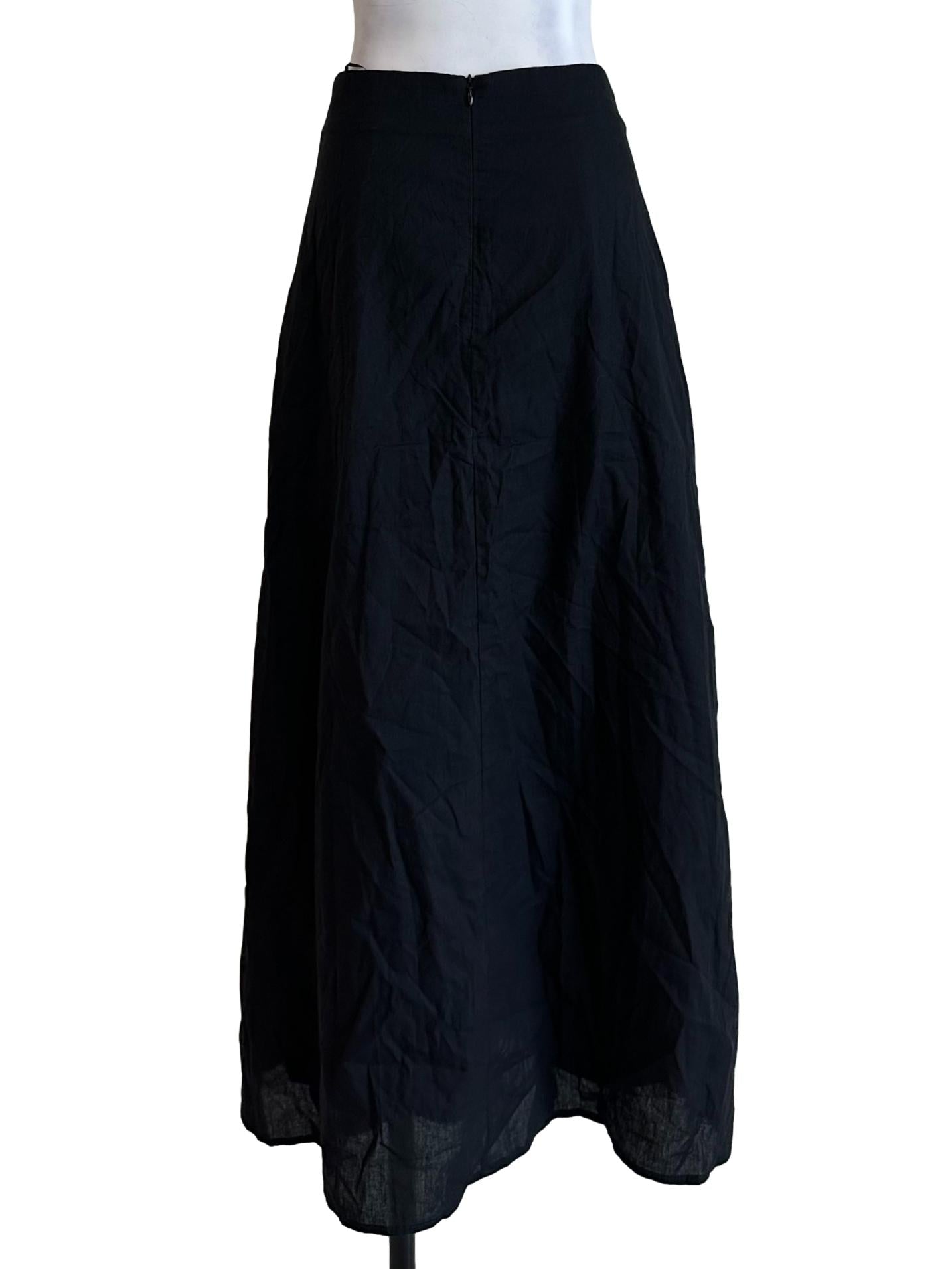 Coal Black Embroidery Long Skirt