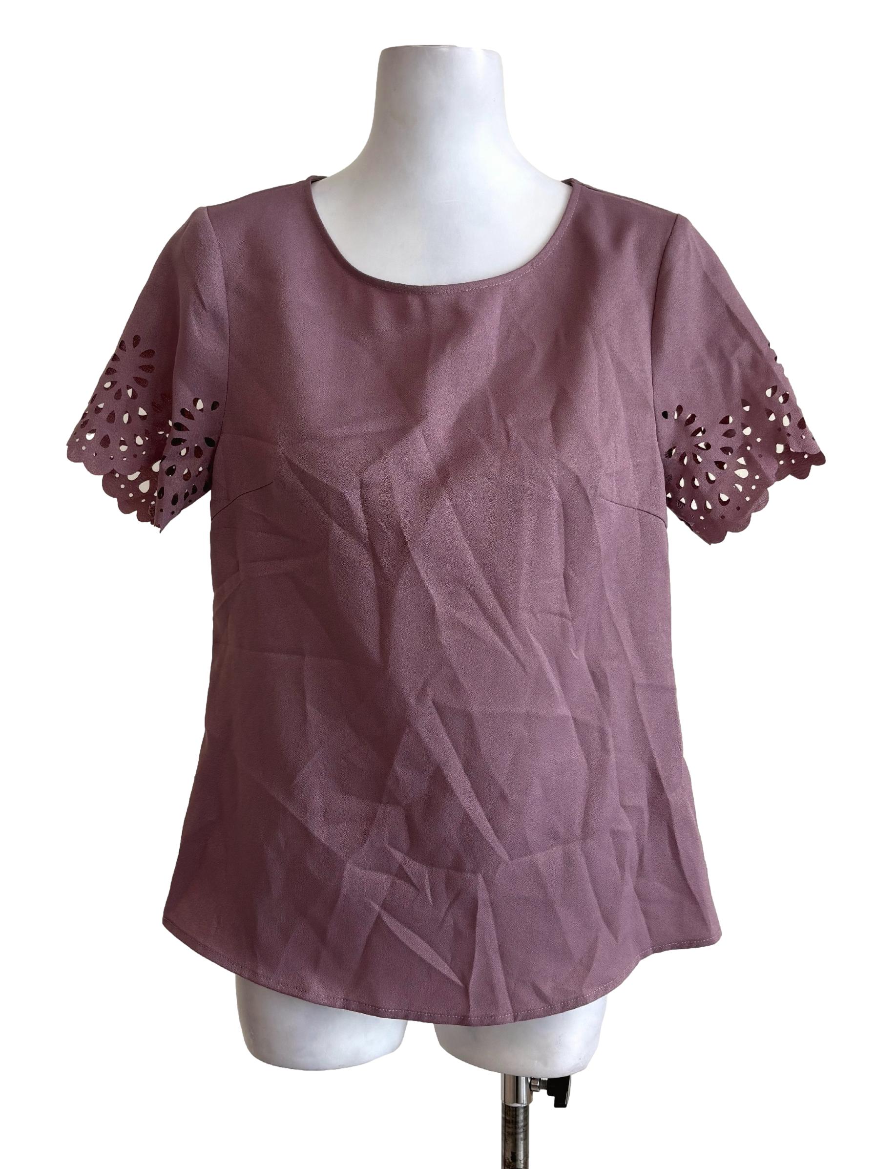 Mauve Short Sleeves Eyelet Top