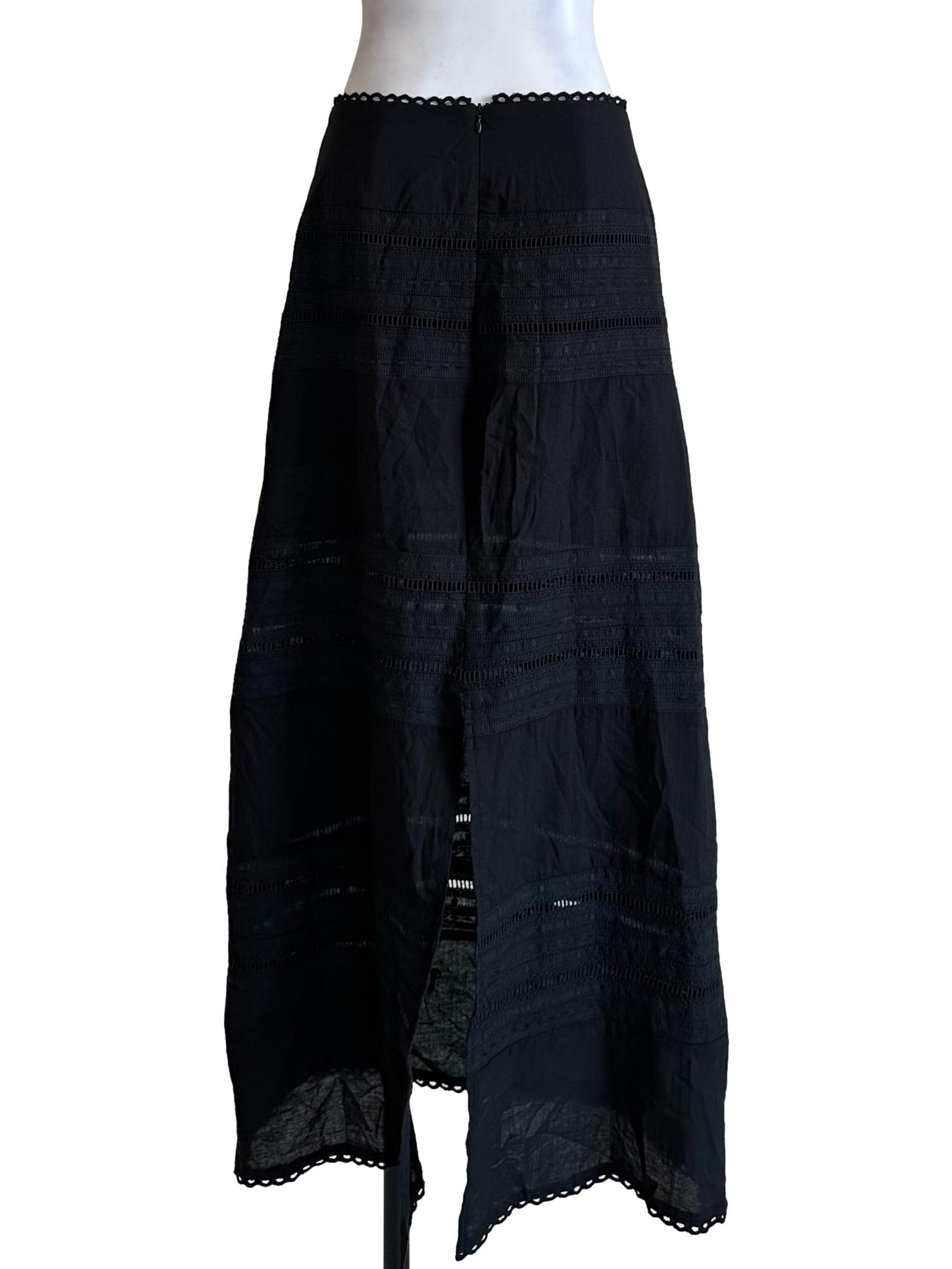 Ink Black Embroidery Pattern Skirt
