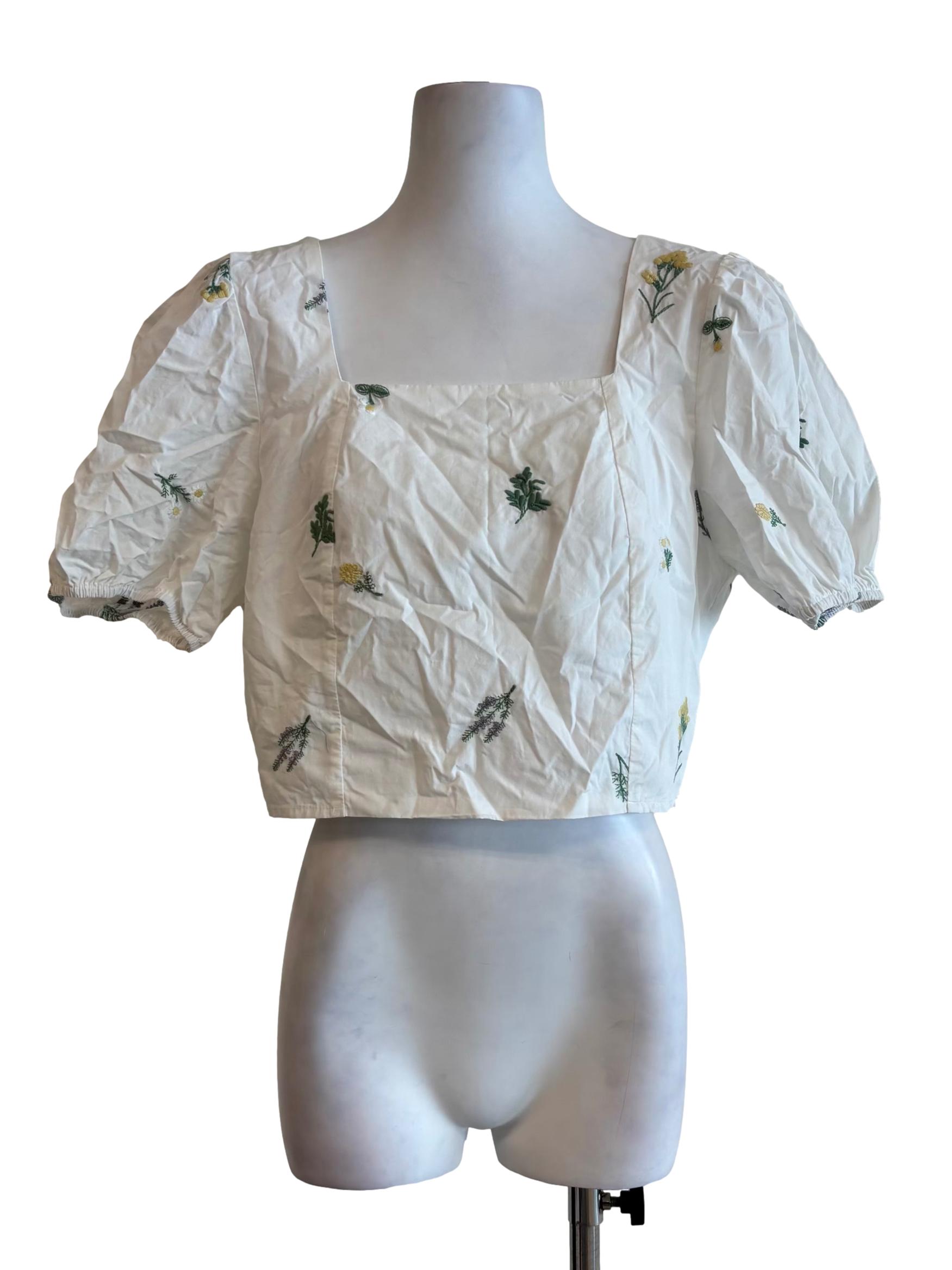 Powder White Embroidered Cotton Top