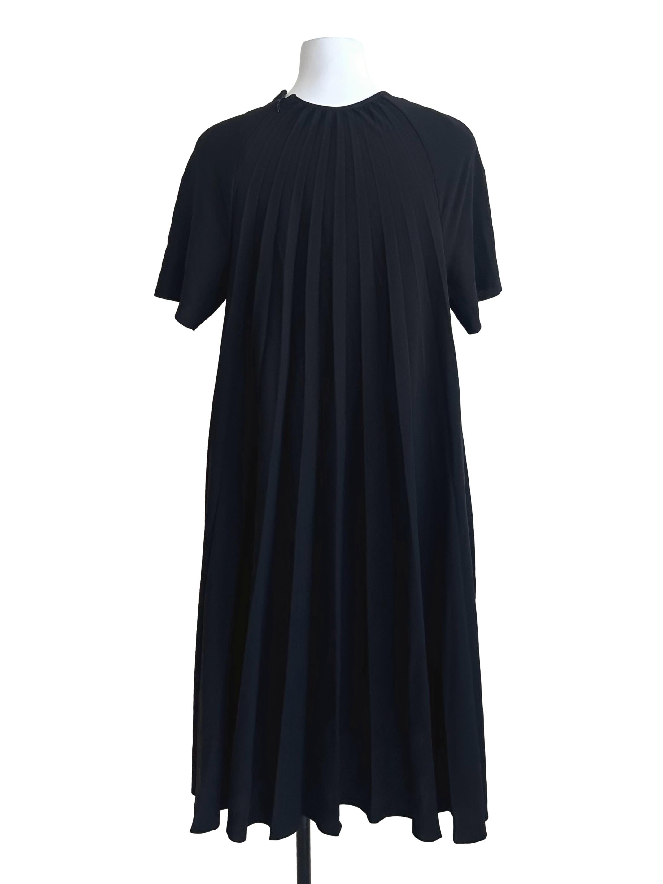 Raven Black Round Neck Pleated Tent Dress
