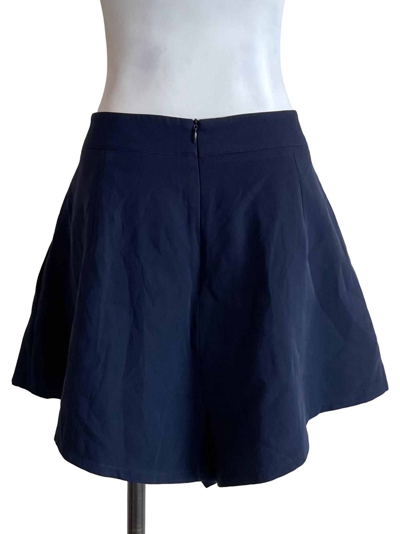 Navy Pleated Puff Skorts