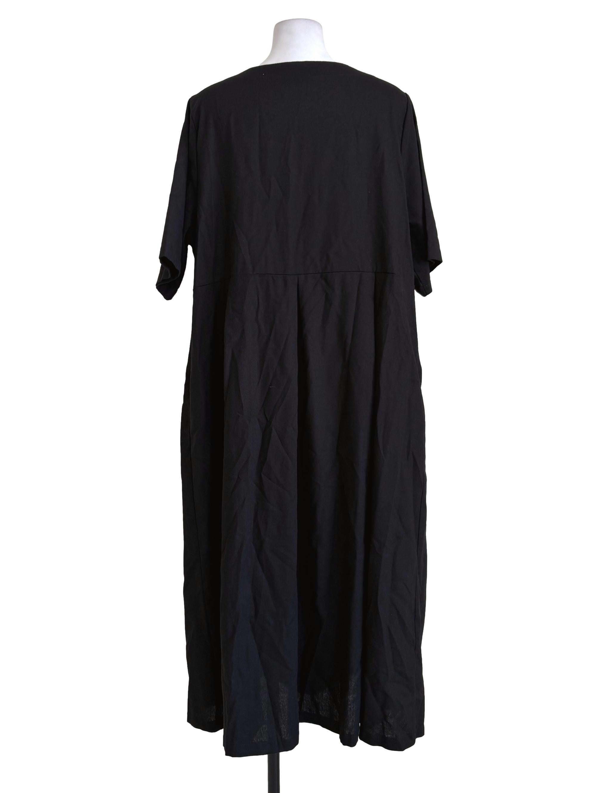 Black Pleated Boxy Dress