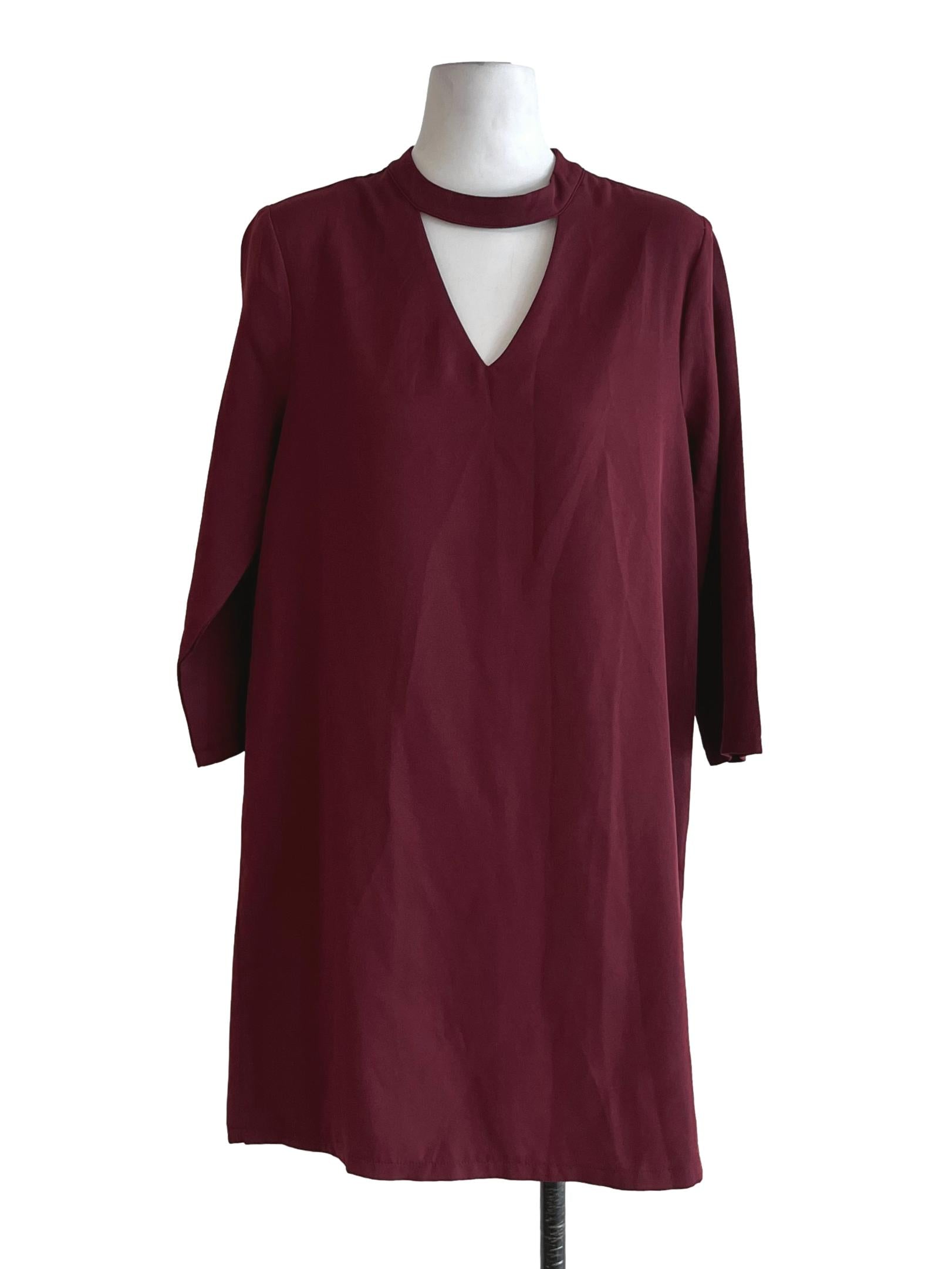 Wine Red Jewel Neckline Shift Dress