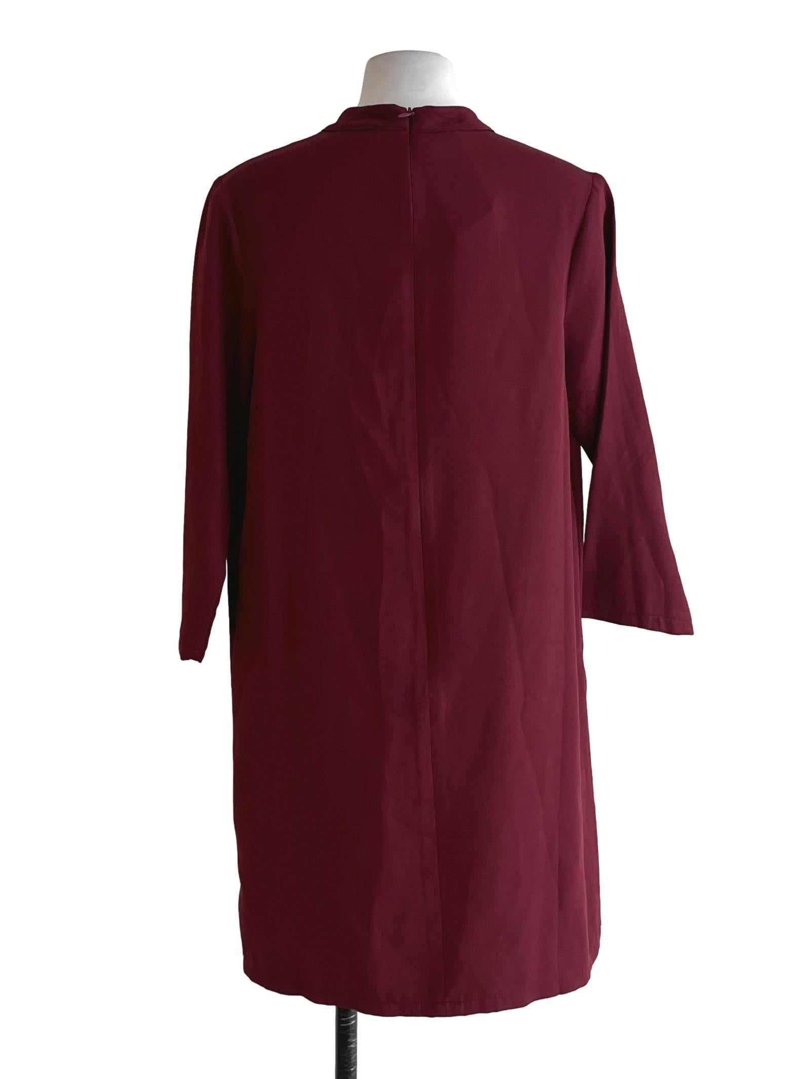 Wine Red Jewel Neckline Shift Dress