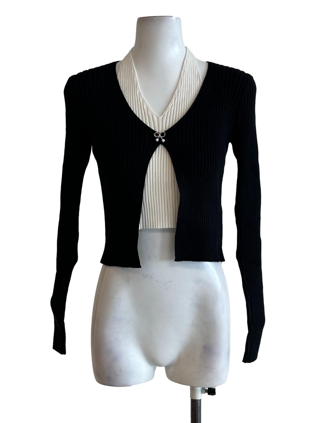 Black And White Ribbed Top