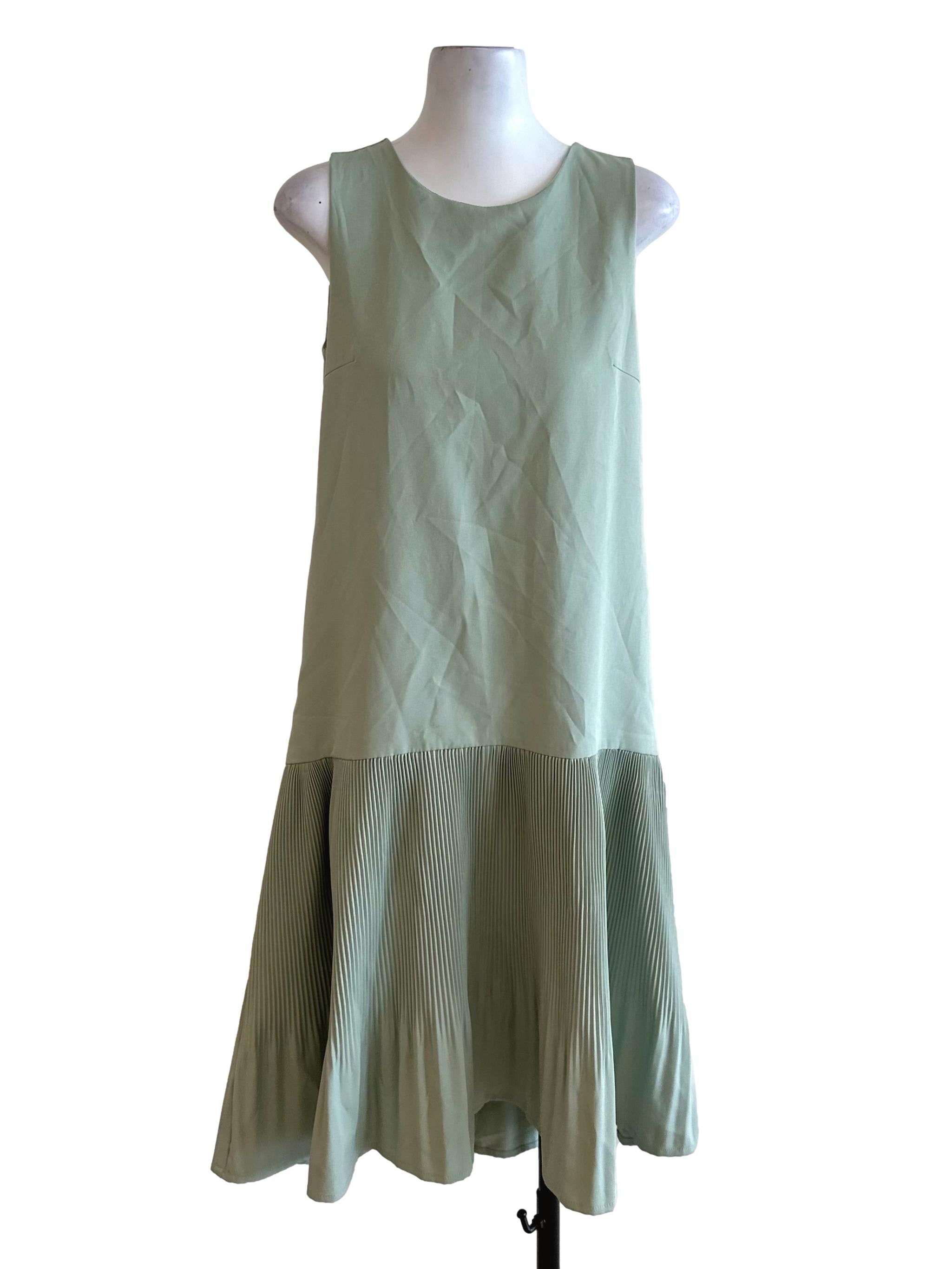 Dusty Green Round Neck Pleated Dress