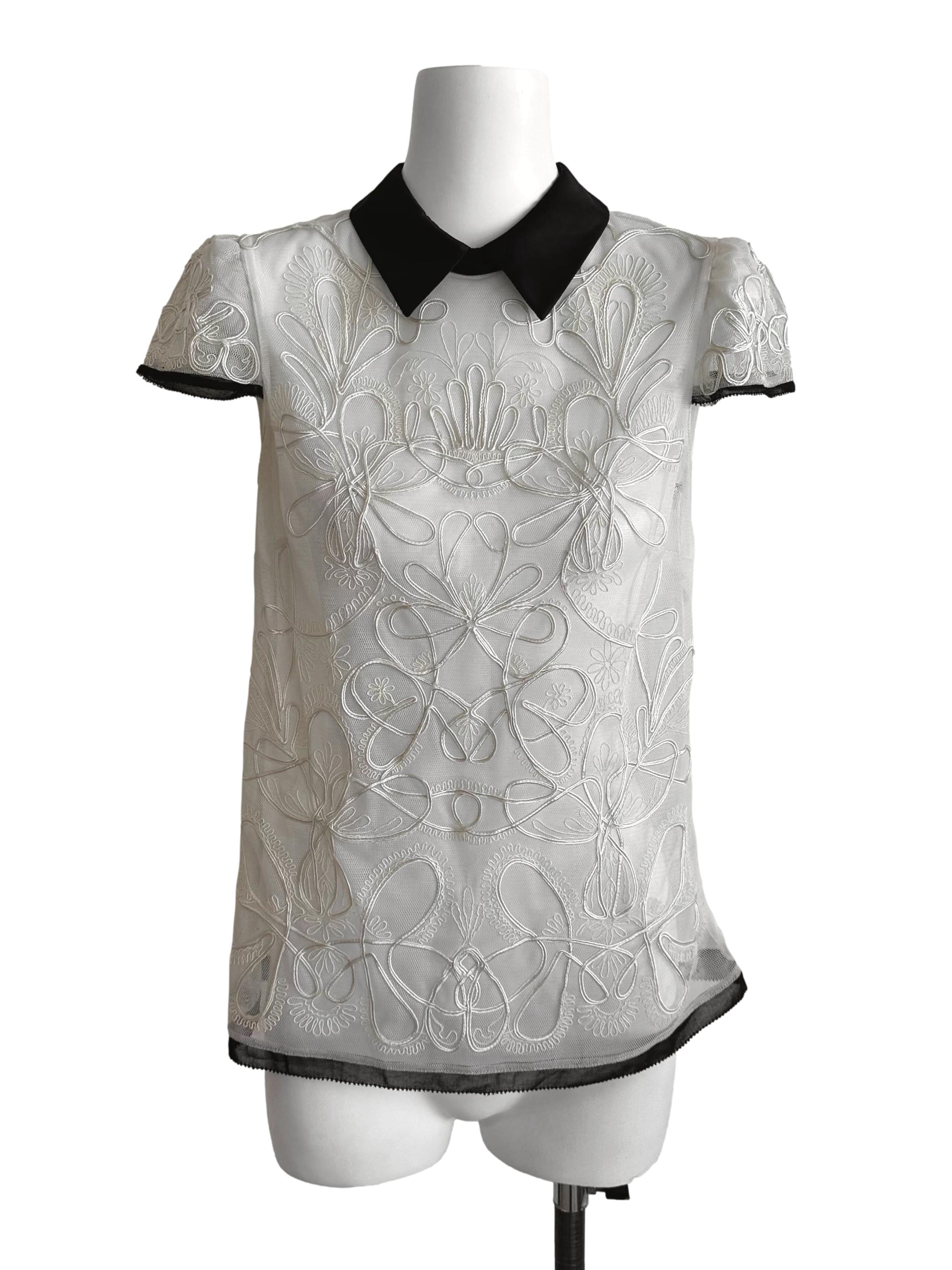 Cream White Lace Textured Collar Top