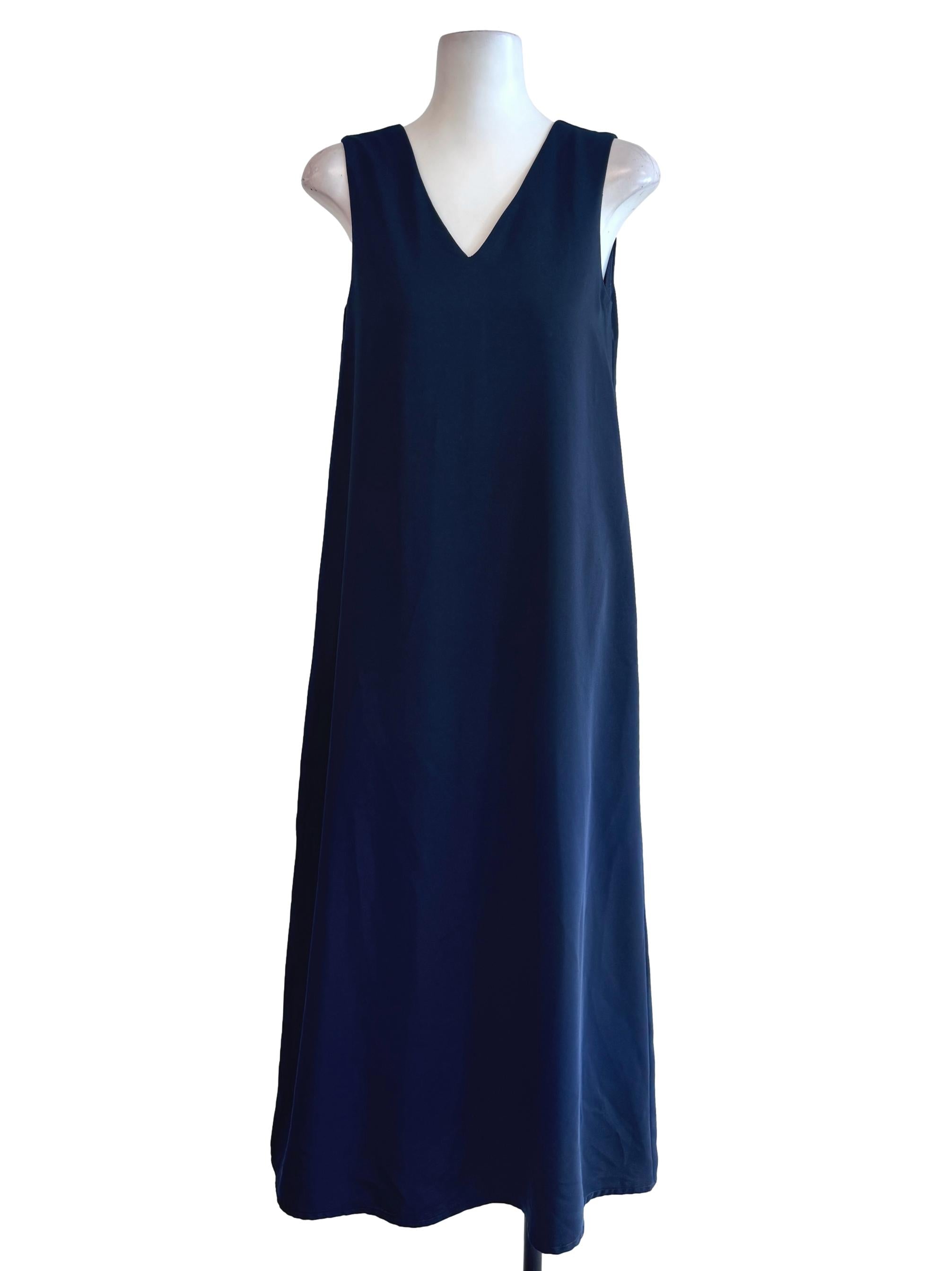 Navy Blue Sleeveless V Neck Dress