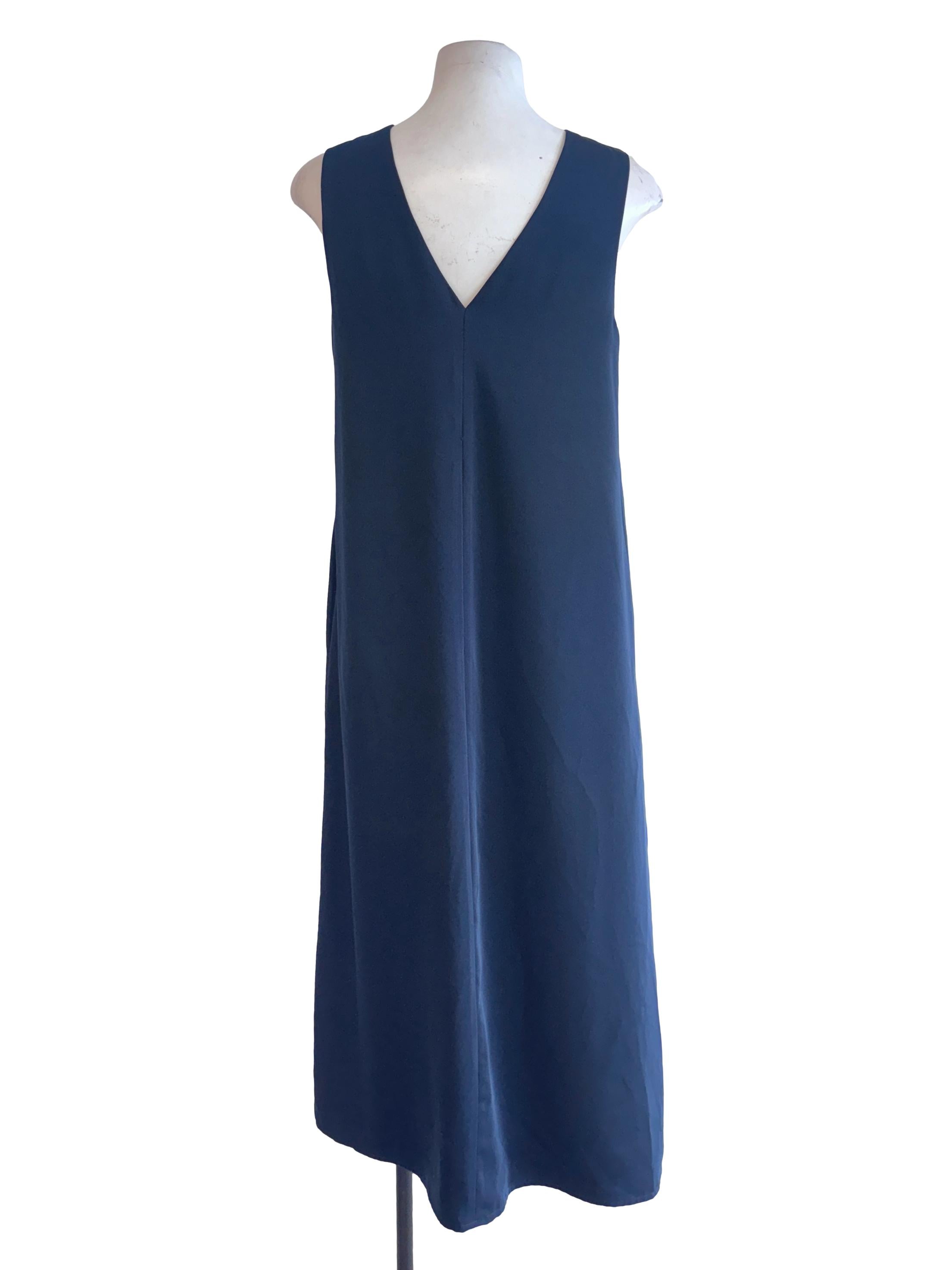 Navy Blue Sleeveless V Neck Dress