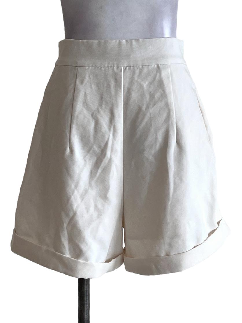 Pearl White Short Pants TTR